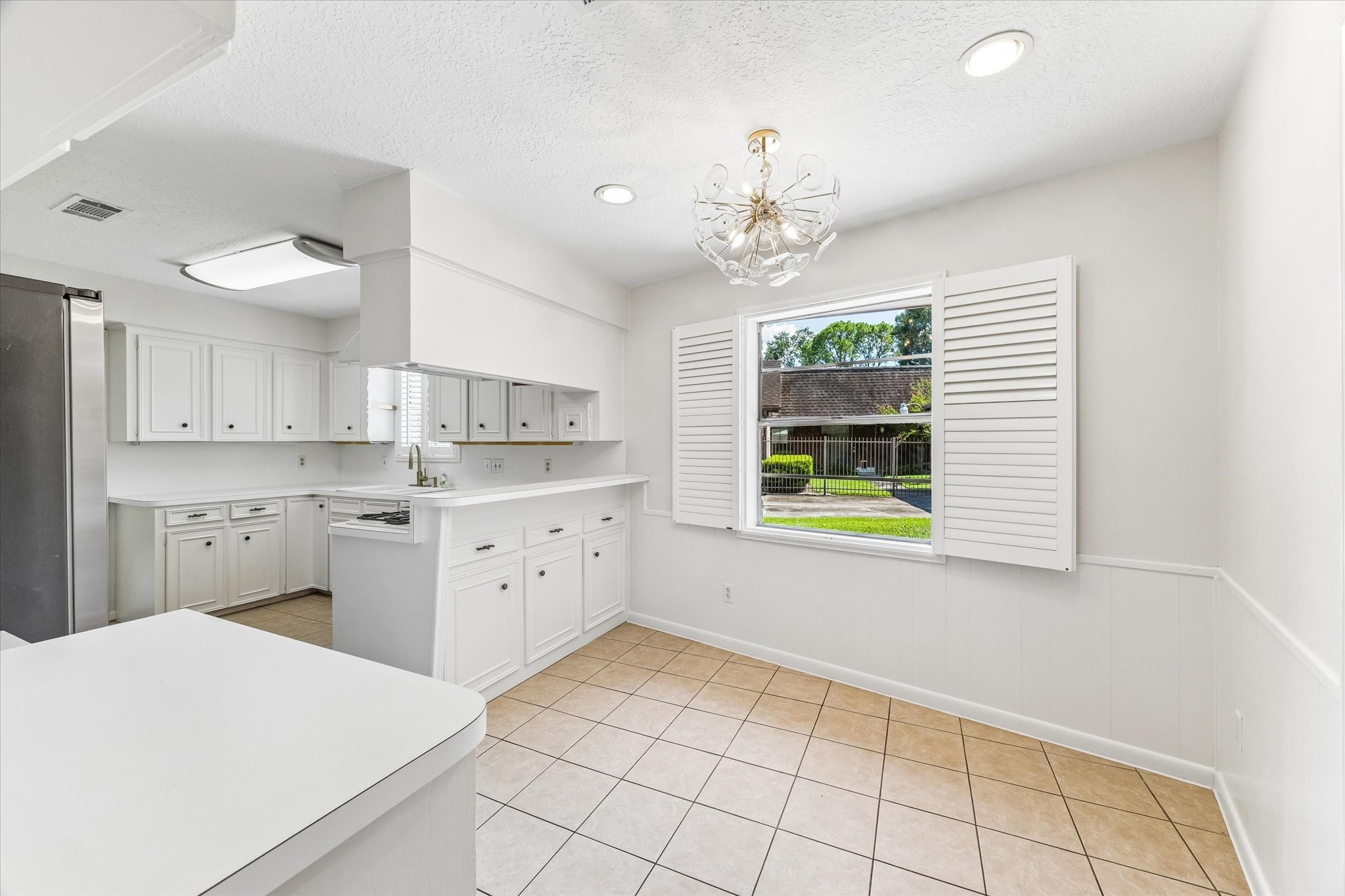 9402 Brig O Doon Circle Property Photo 20