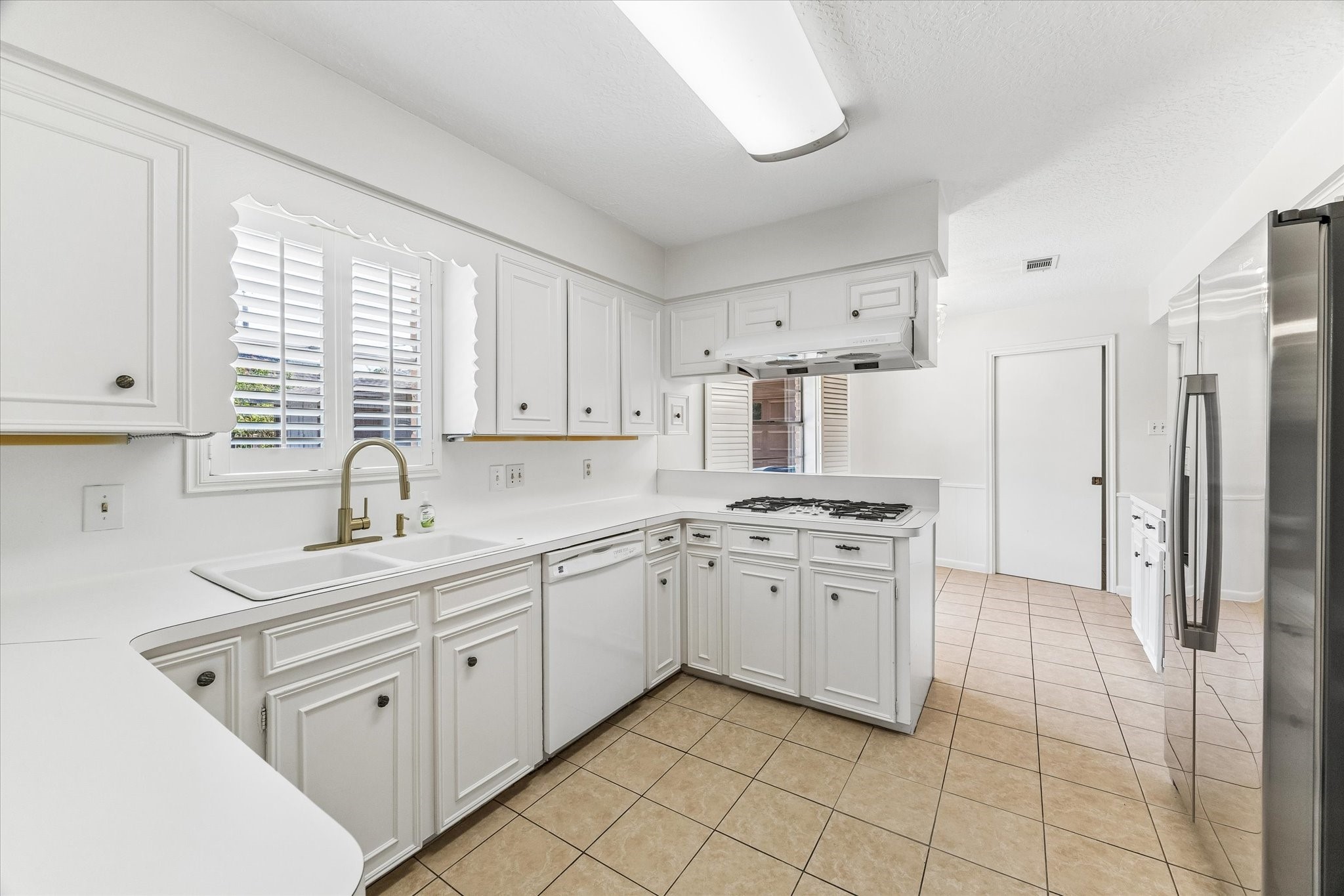 9402 Brig O Doon Circle Property Photo 22