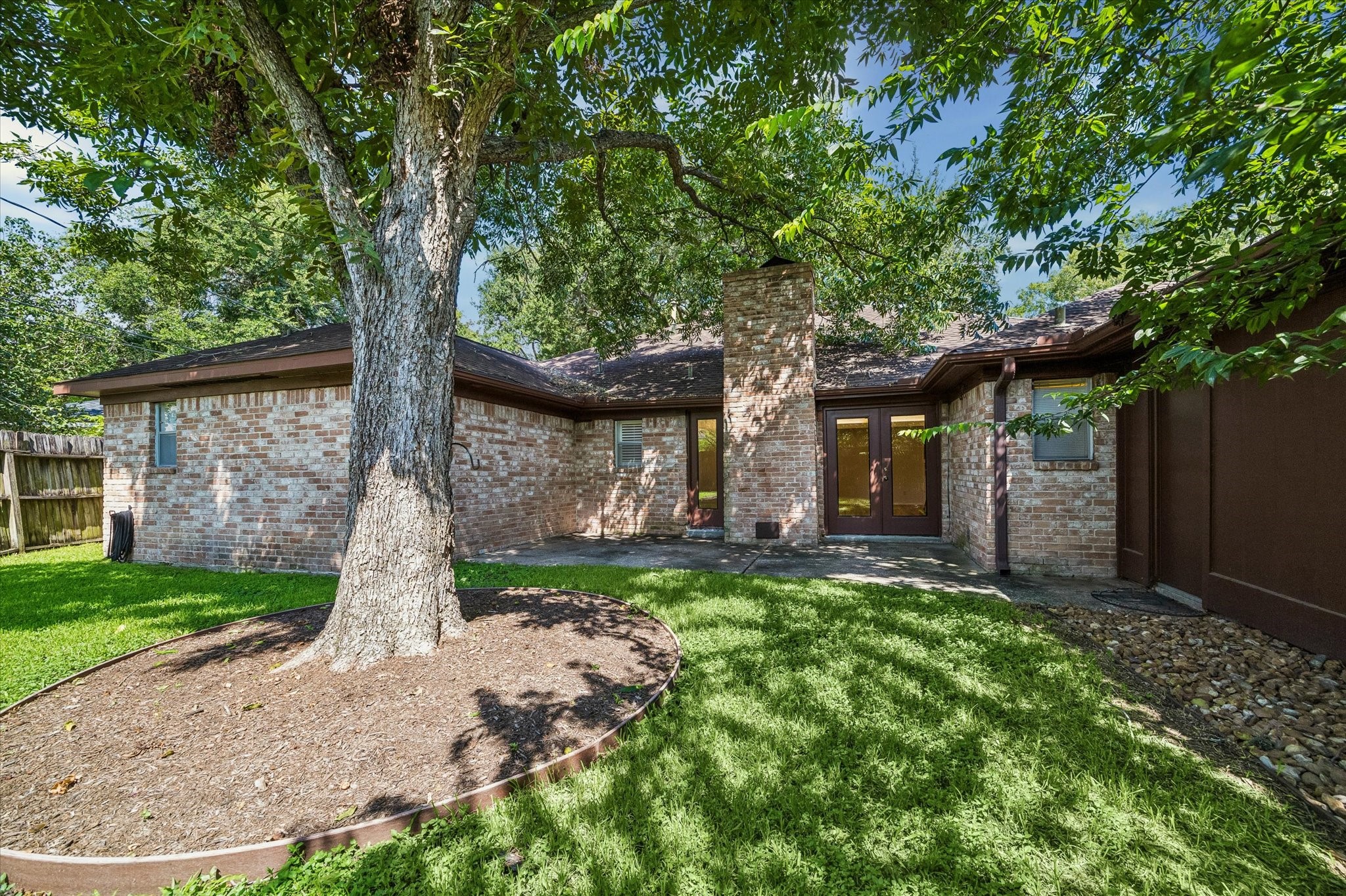 9402 Brig O Doon Circle Property Photo 29