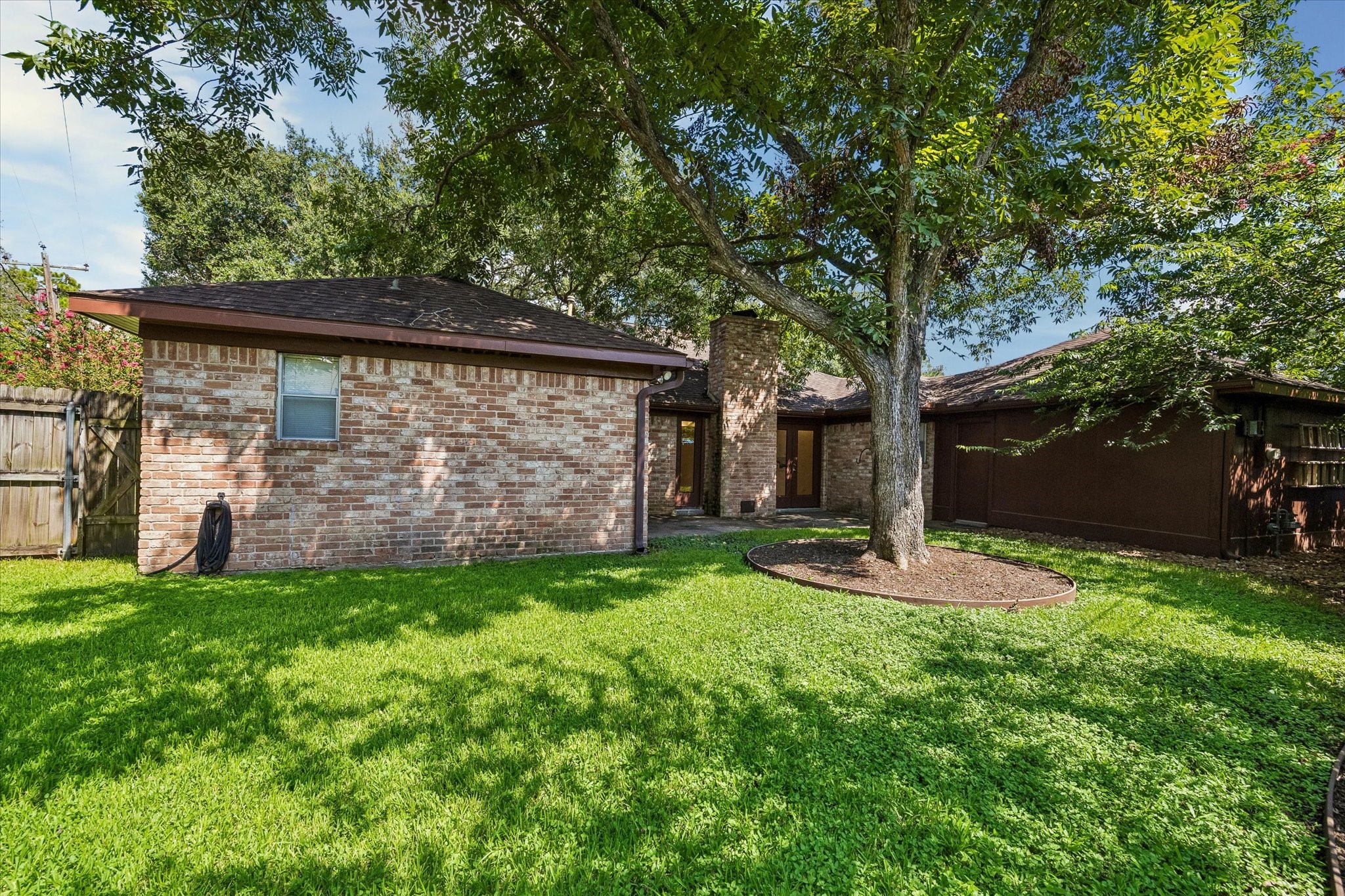 9402 Brig O Doon Circle Property Photo 30