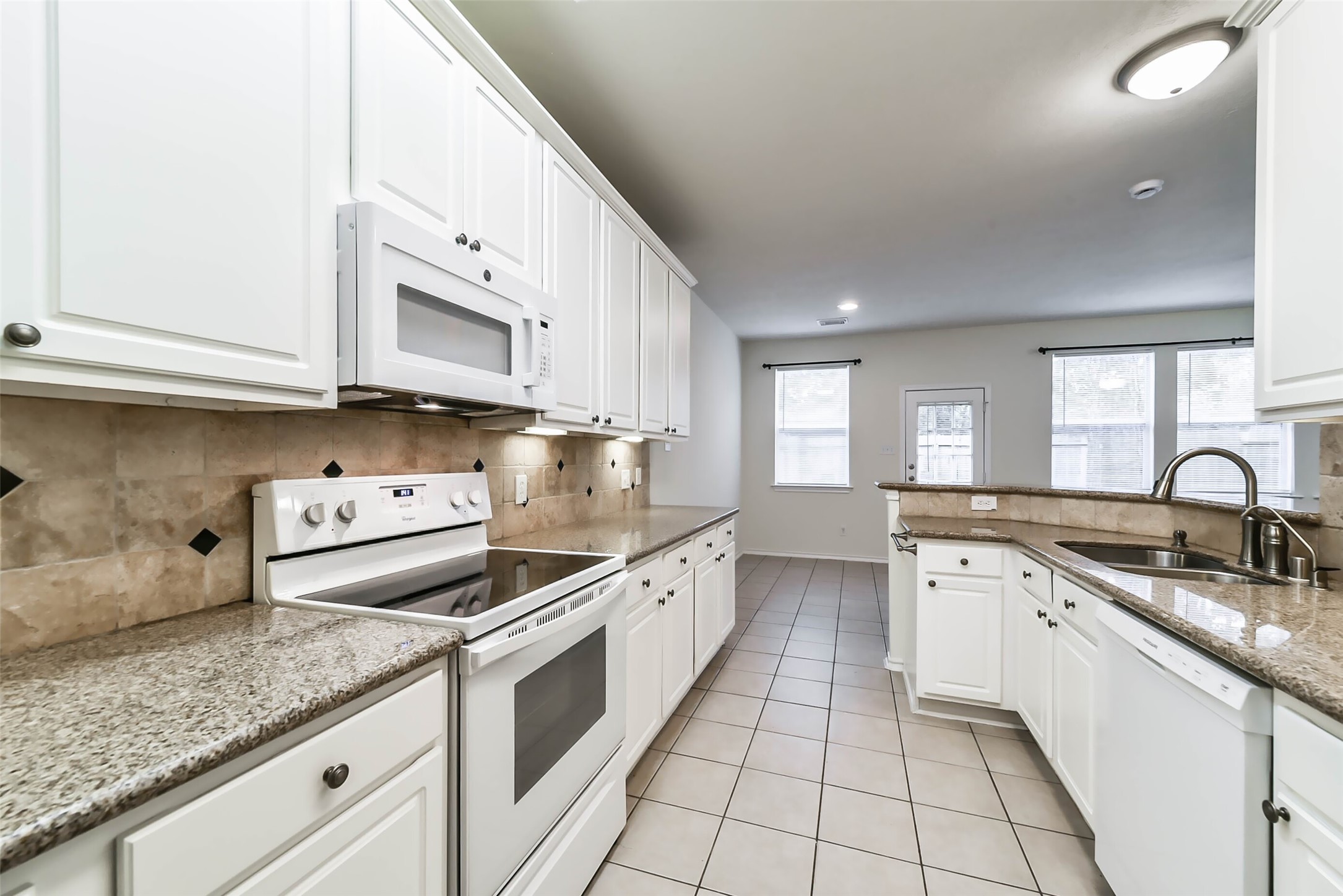 246 W Stedhill Loop Property Photo 9