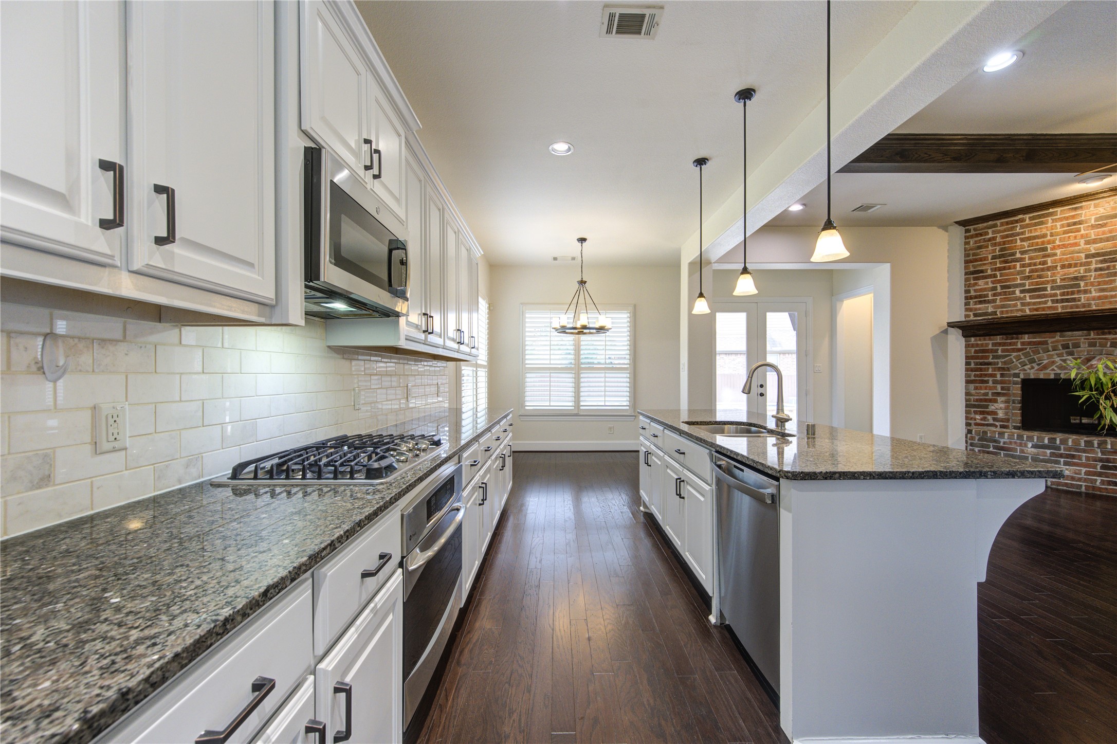5211 Jackson Park Lane Property Photo 28