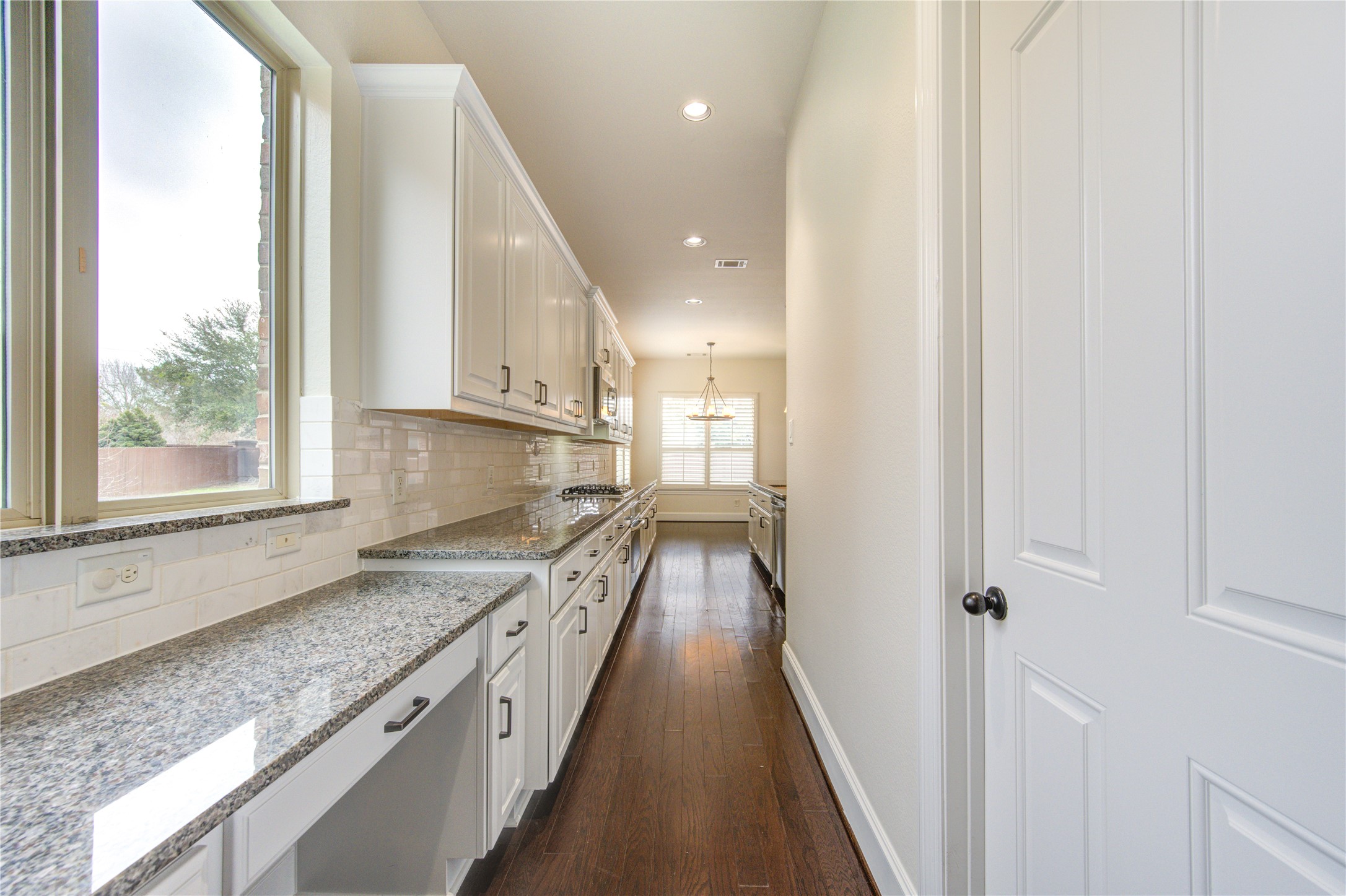 5211 Jackson Park Lane Property Photo 35