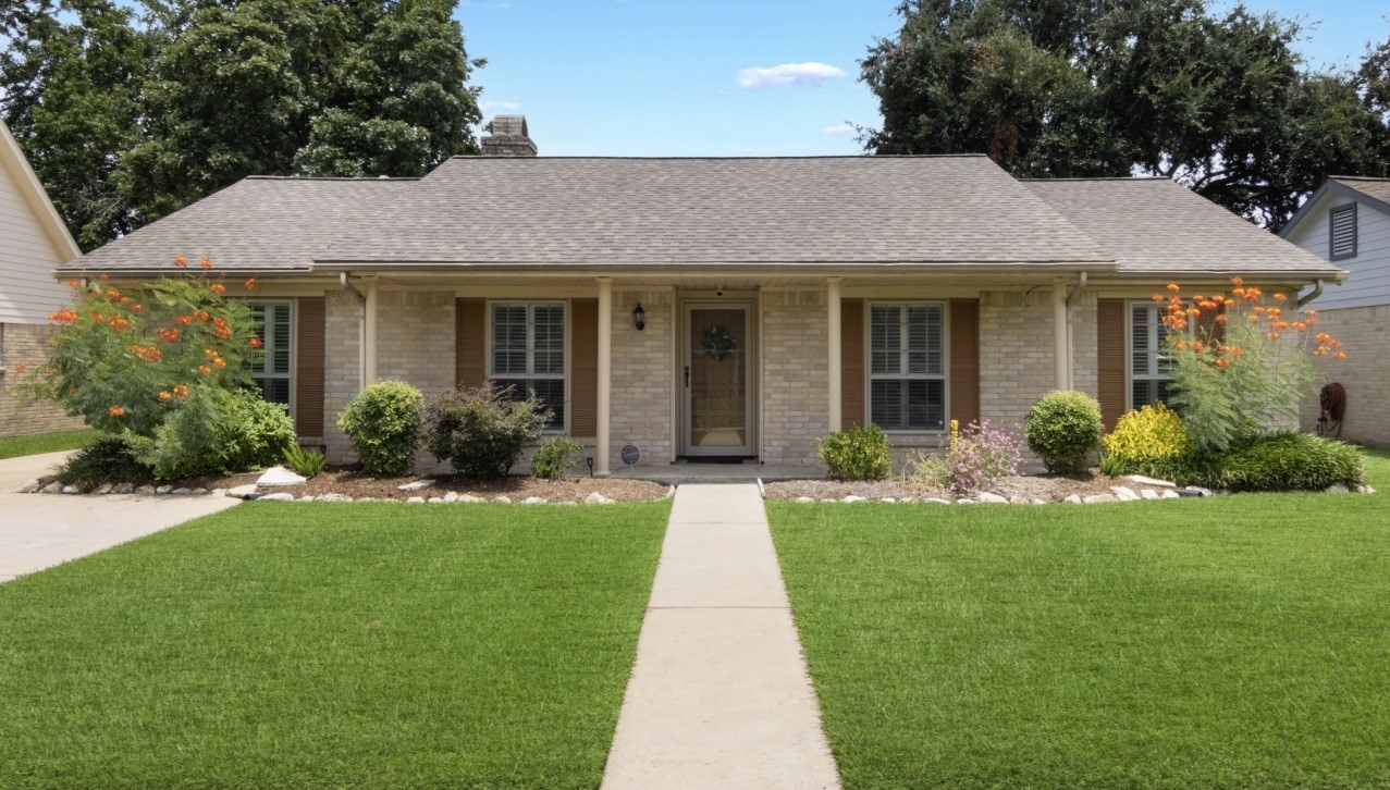 12310 Alston Drive Property Photo 1