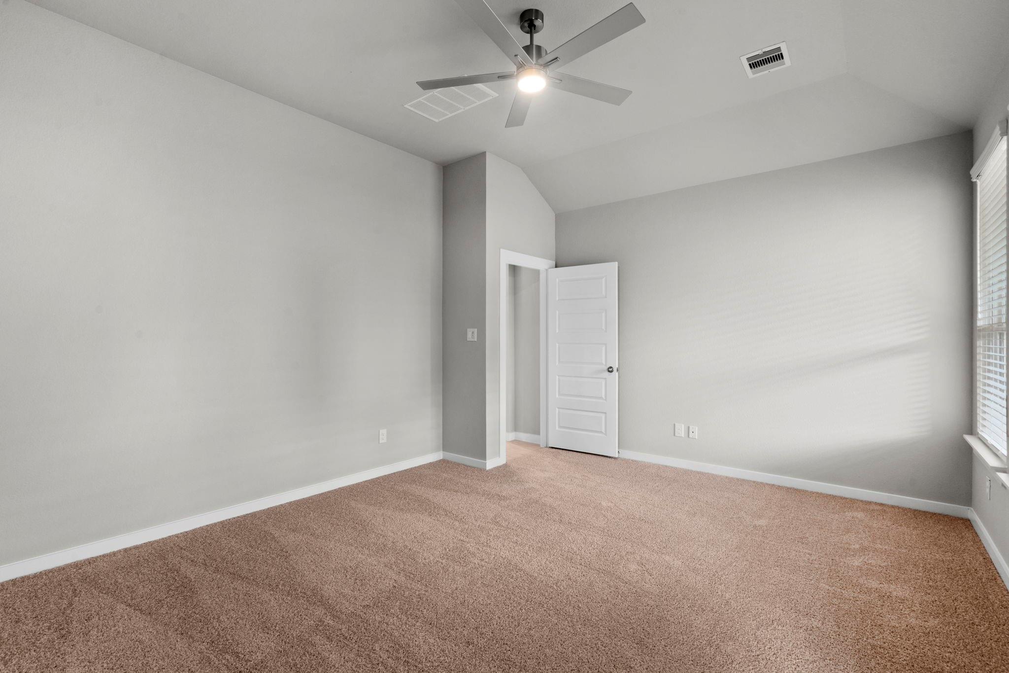 3016 Everwood Trail Property Photo 18