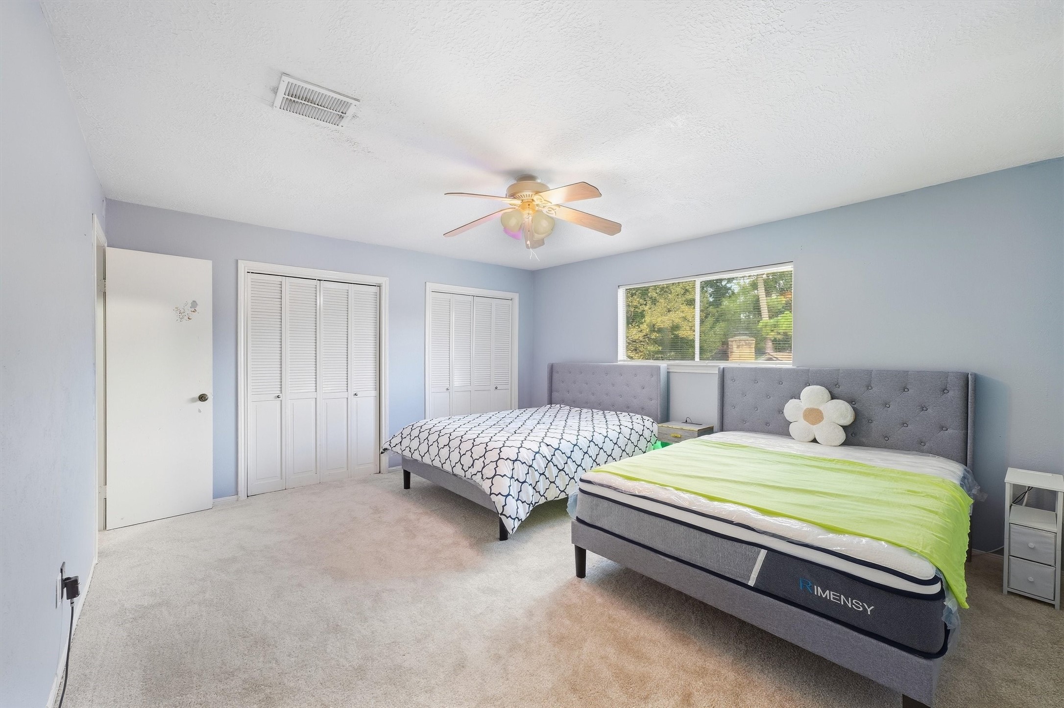 2010 River Village Drive Property Photo 15