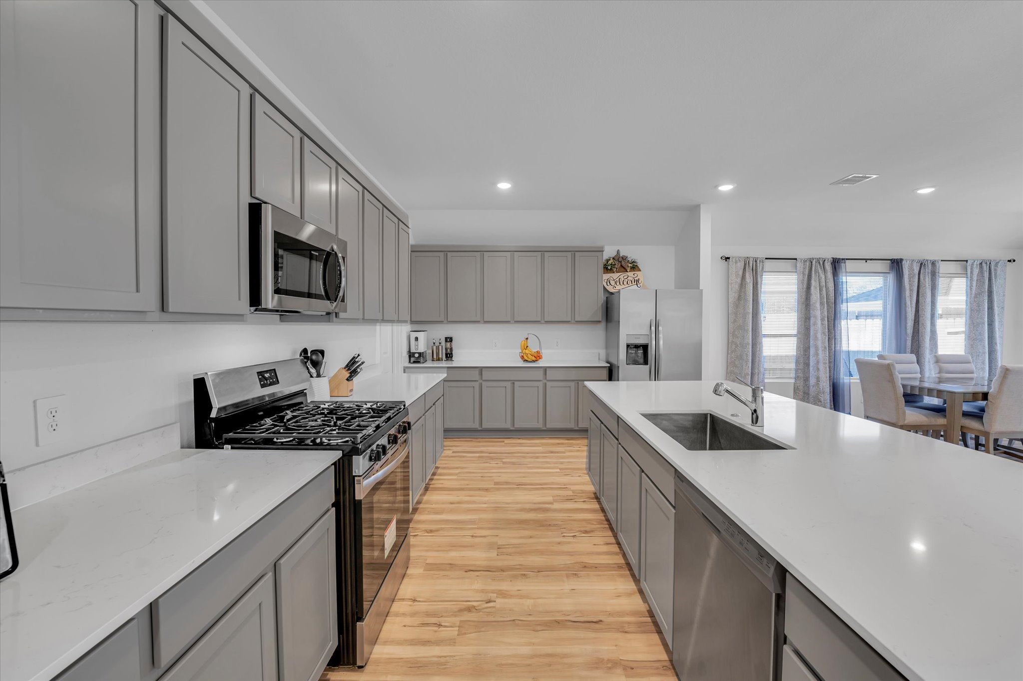 16911 Pin Cherry Leaf Drive Property Photo 6