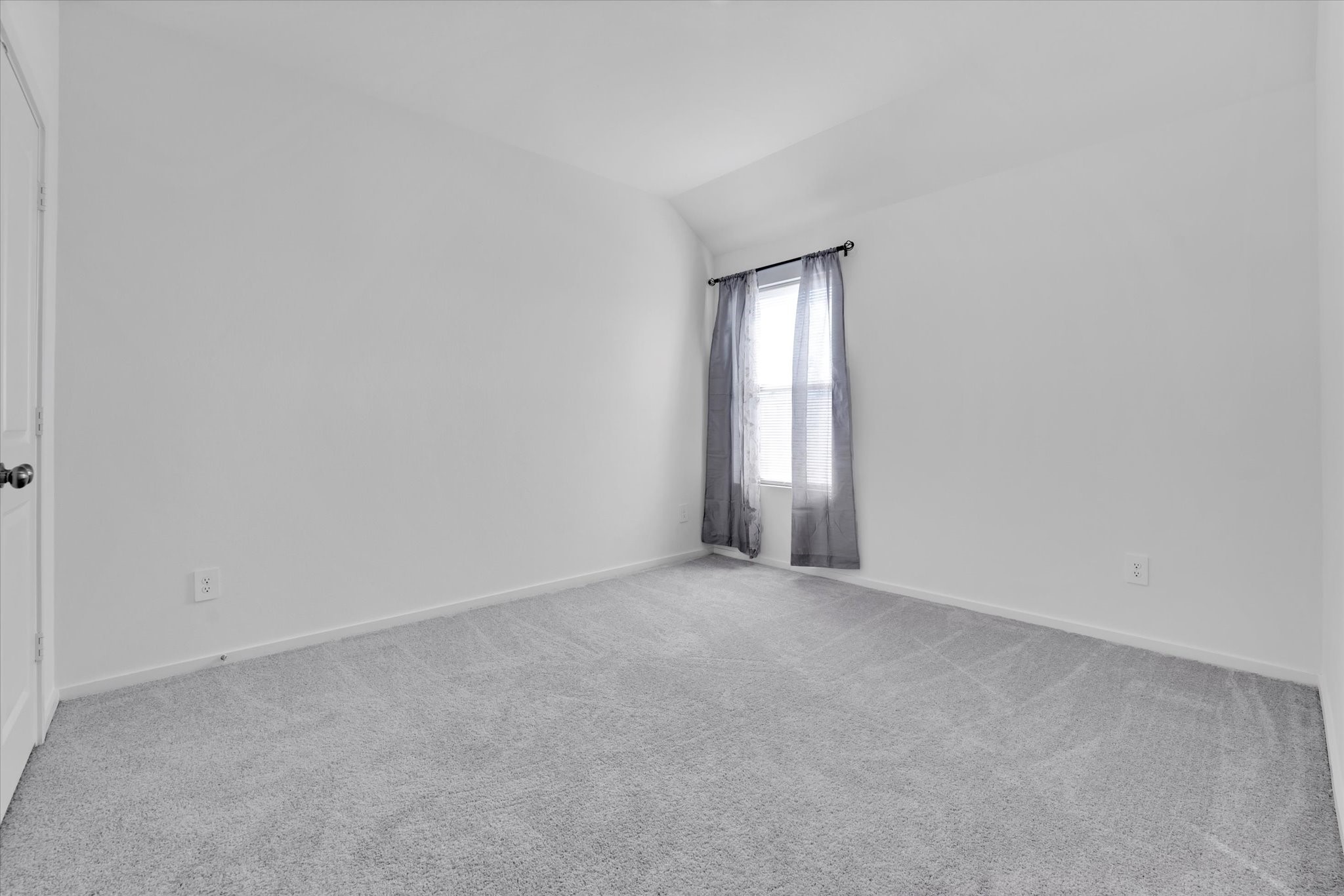 16911 Pin Cherry Leaf Drive Property Photo 18
