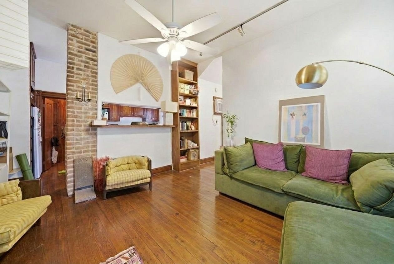 840 Cortlandt Street 8 Property Photo 9