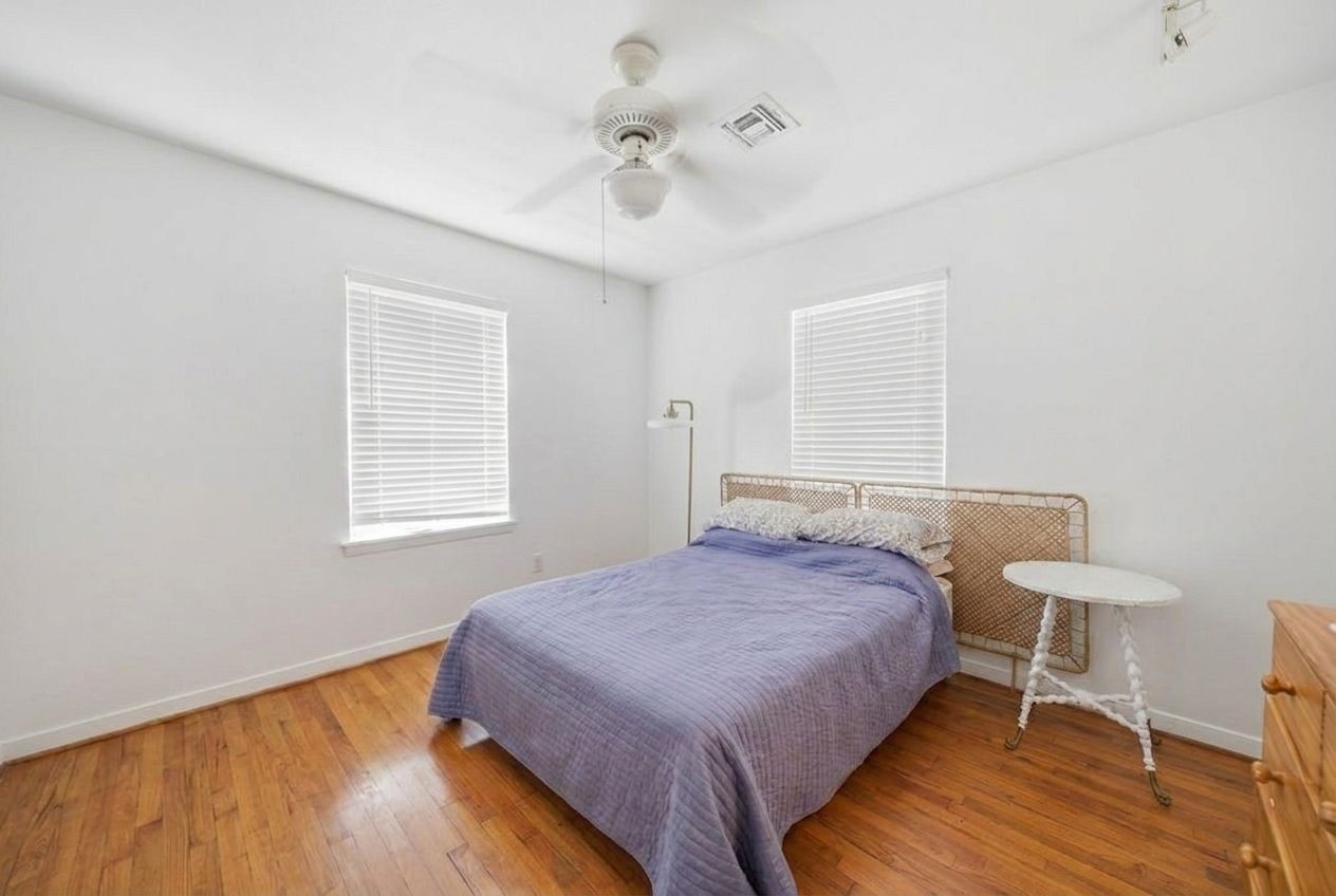 840 Cortlandt Street 8 Property Photo 36
