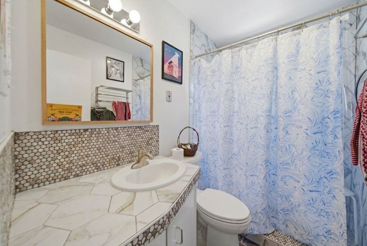 840 Cortlandt Street 8 Property Photo 38