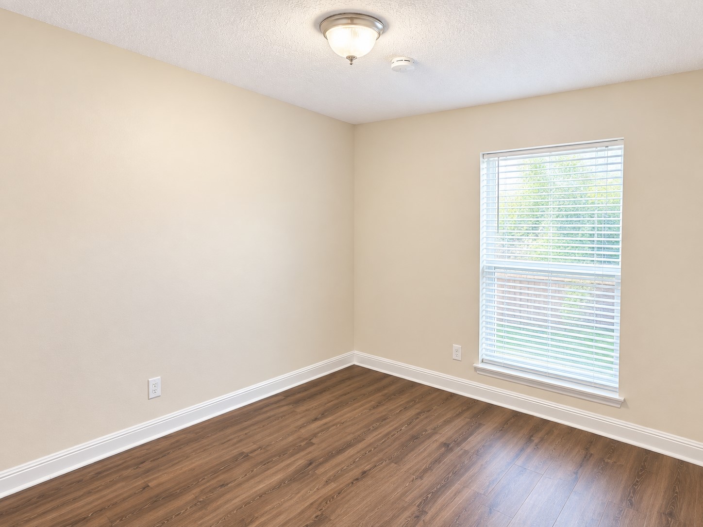 16027 Hollow Rock Drive Property Photo 19