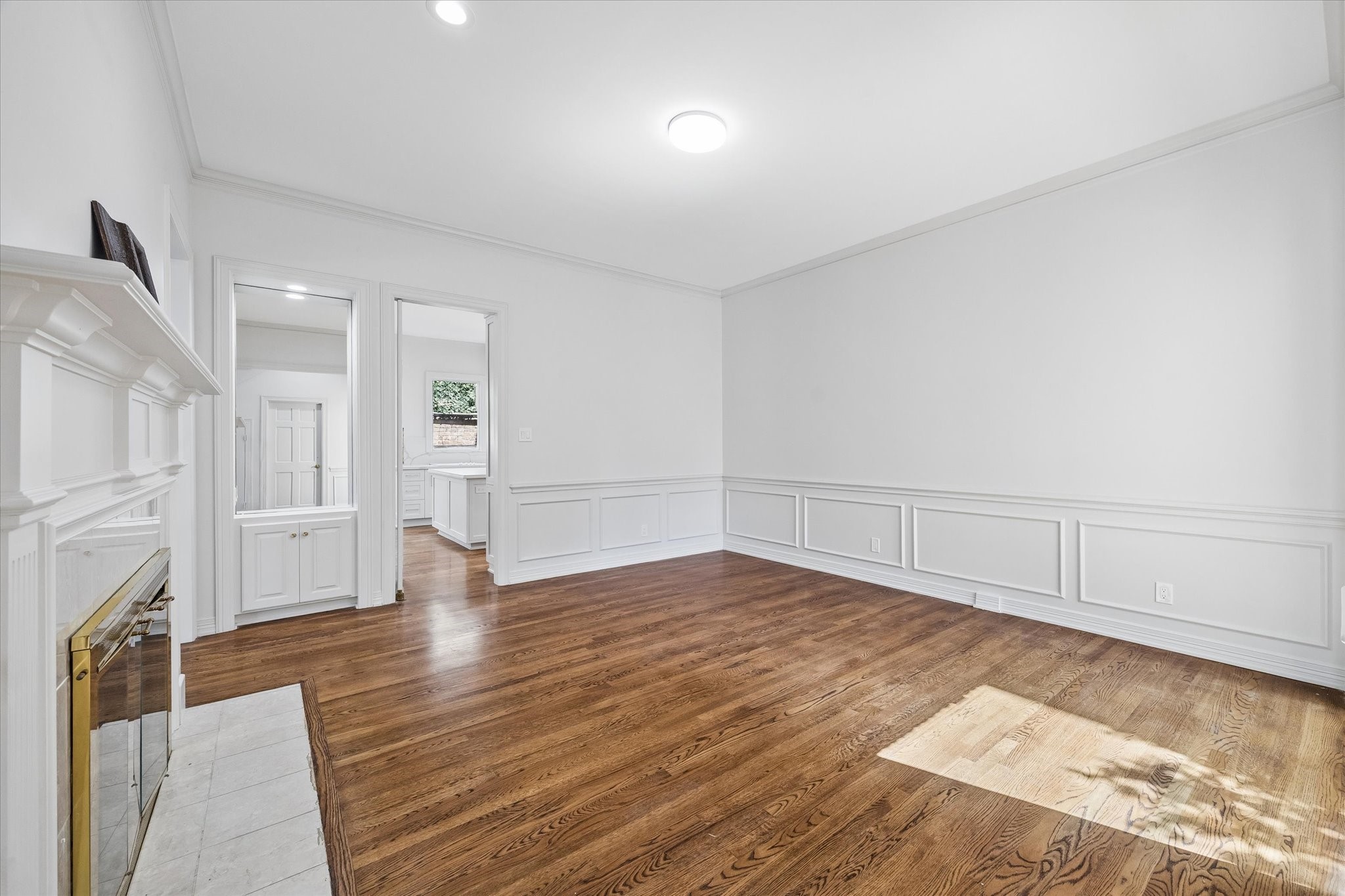 983 S Post Oak Lane Property Photo 18