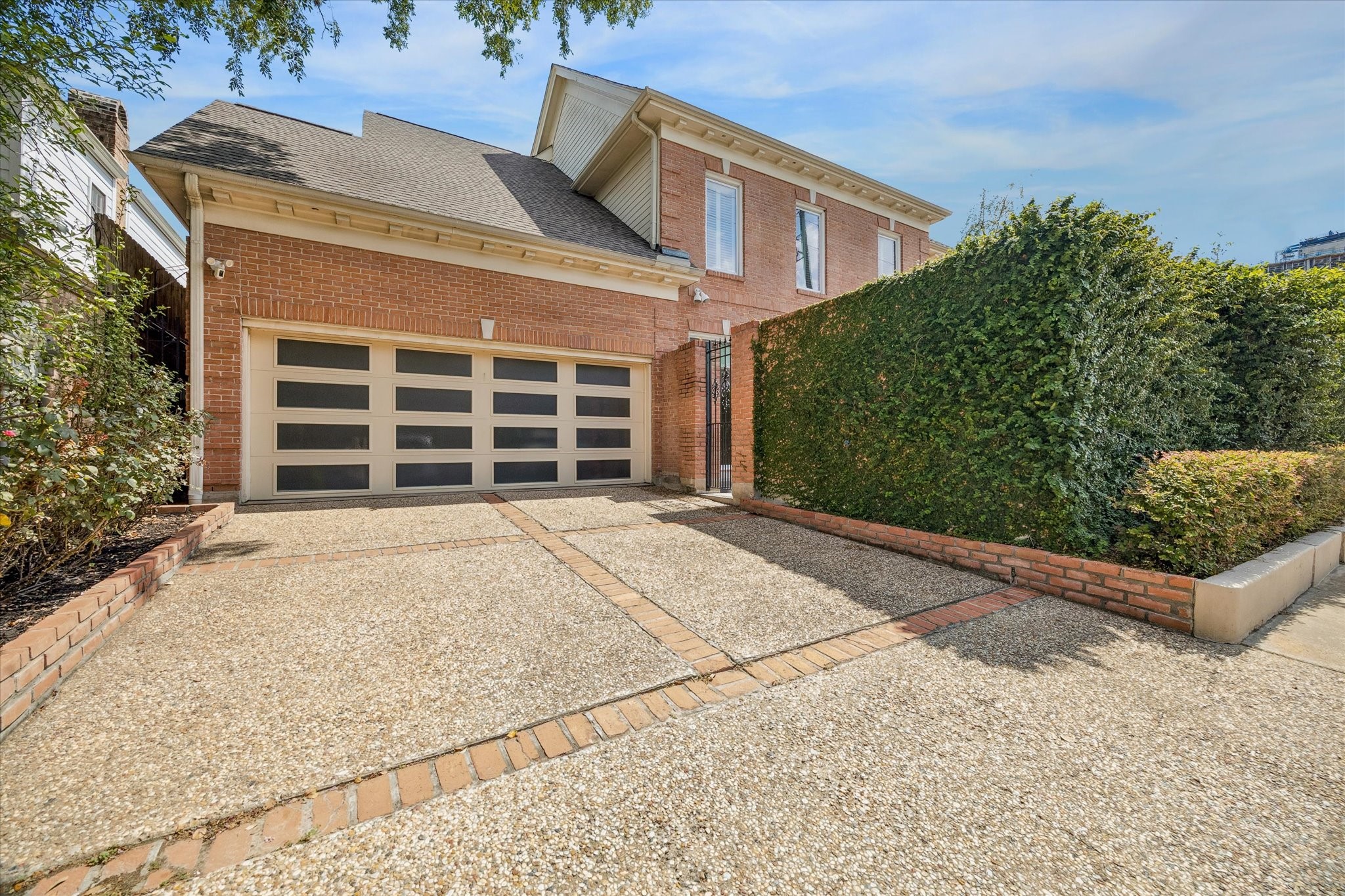 983 S Post Oak Lane Property Photo 34