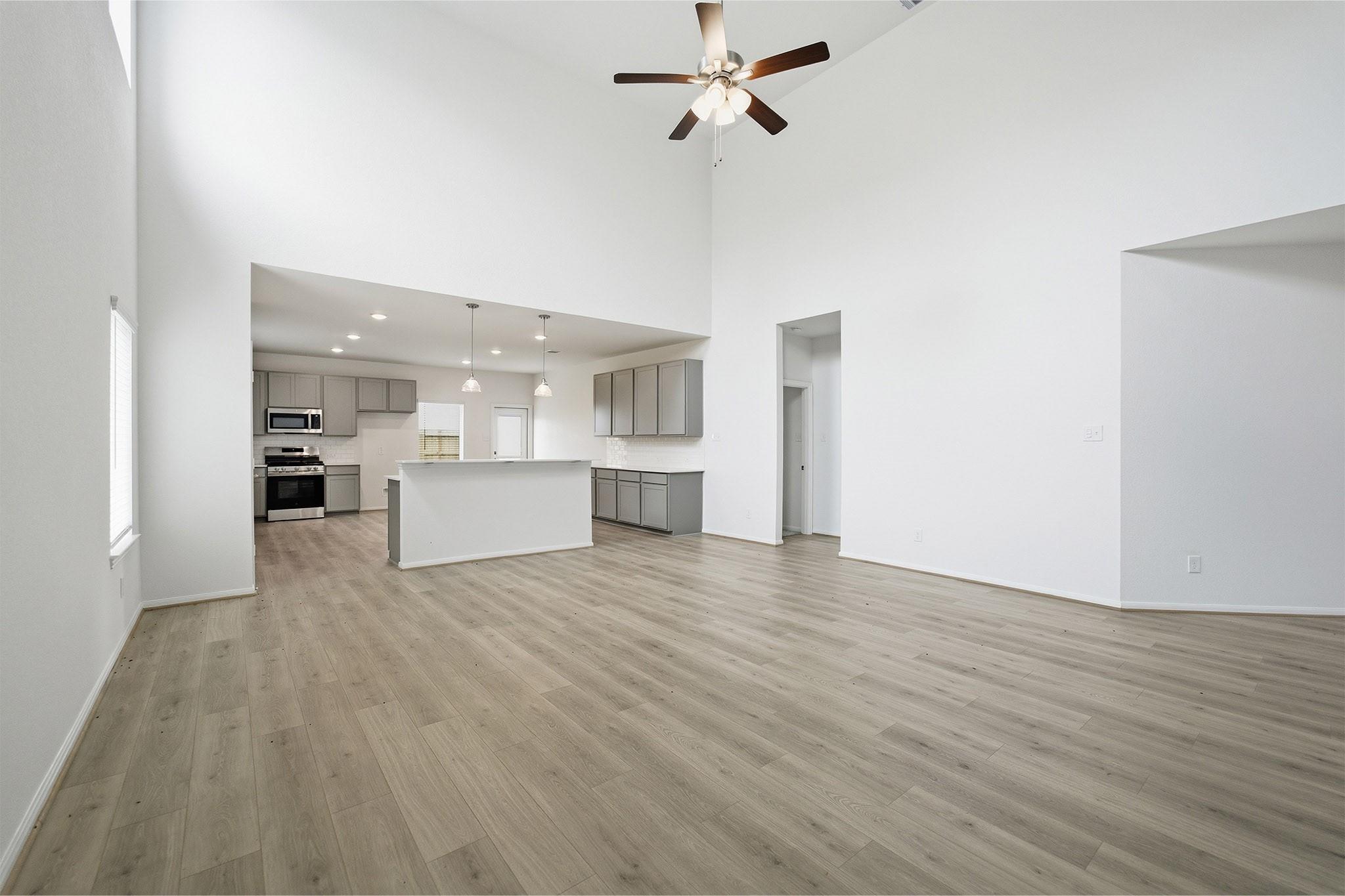 8015 Jasper Meadows, Angleton Tx 77515 Property Photo 9