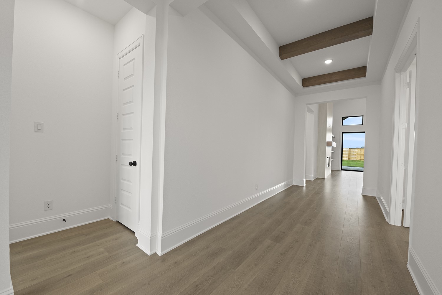 9342 Churchill Gardens Court Property Photo 5