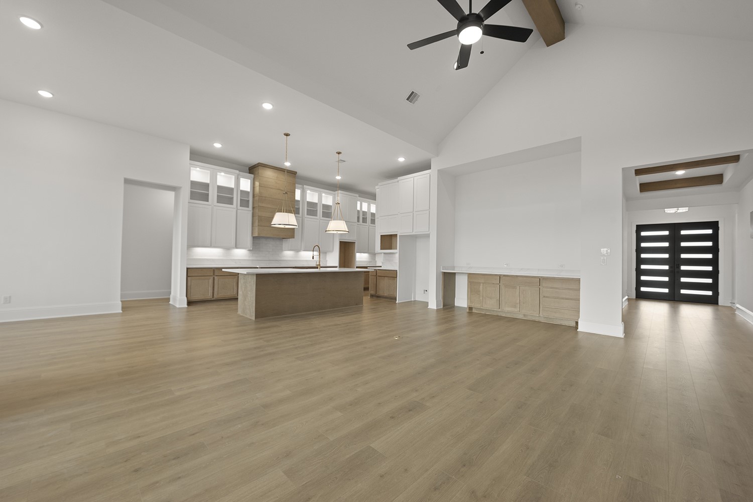 9342 Churchill Gardens Court Property Photo 8