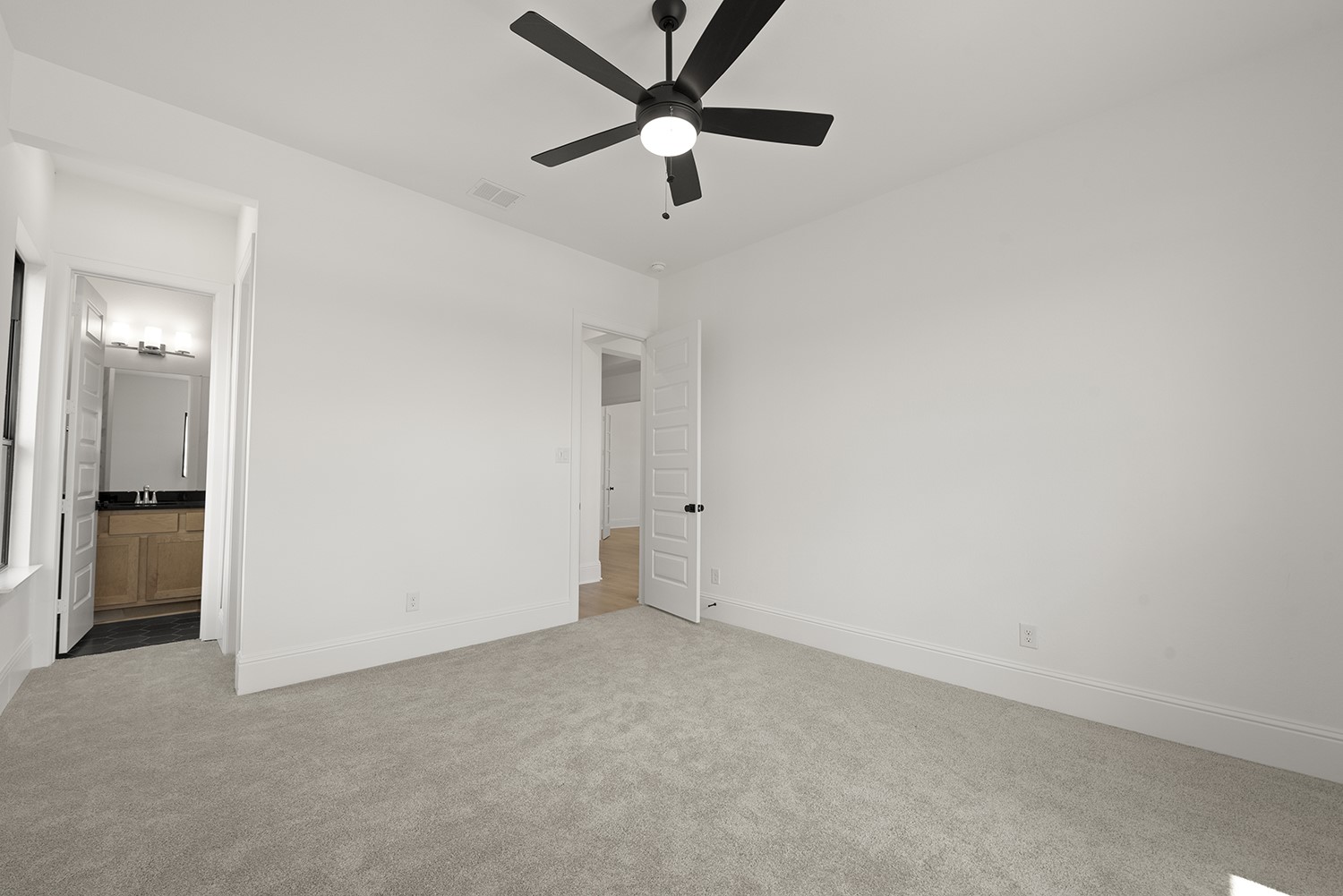 9342 Churchill Gardens Court Property Photo 22