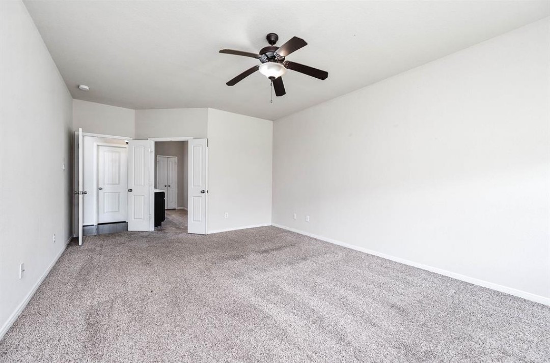 9619 Sumter Court Property Photo 7