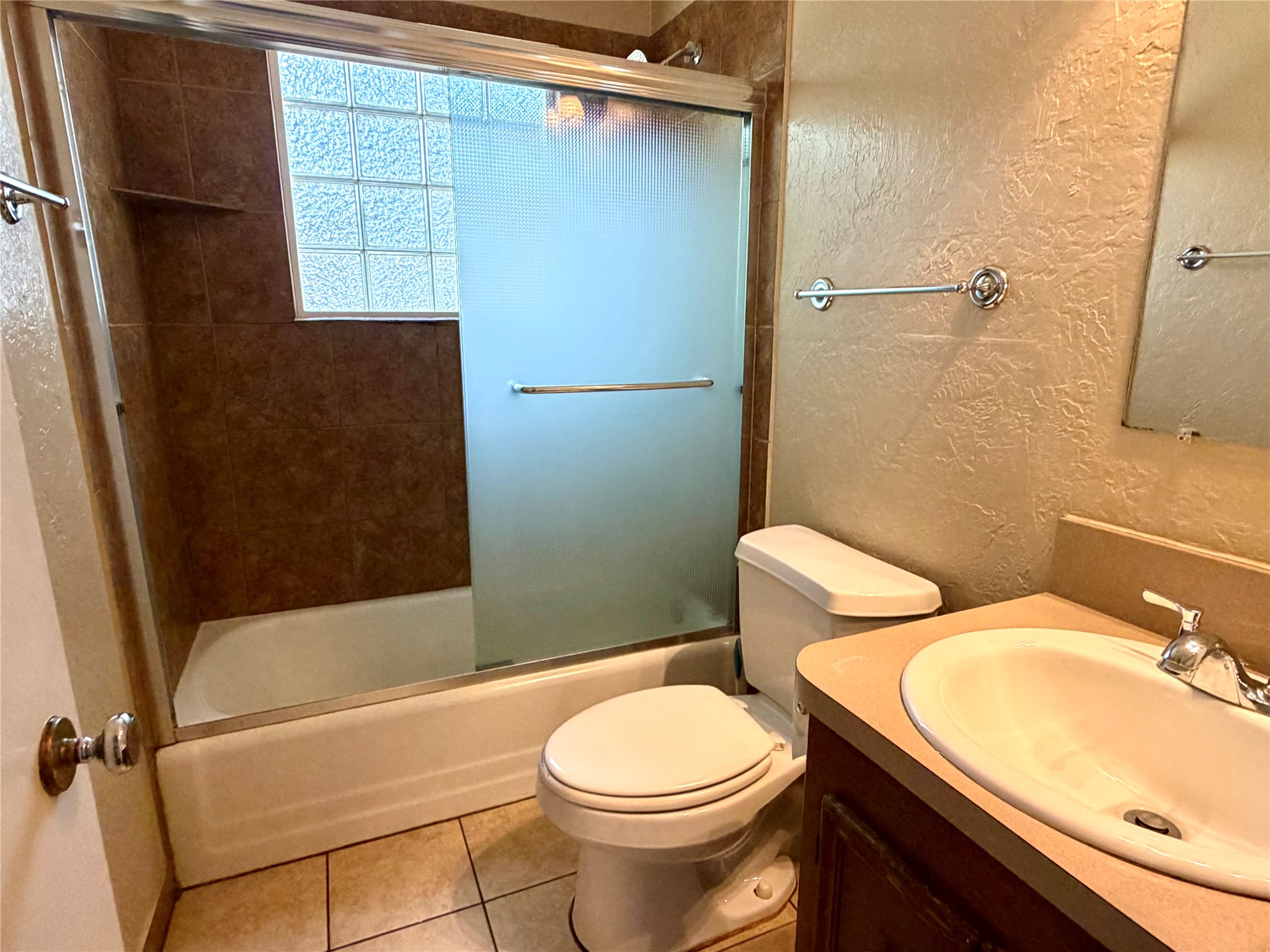 426 E Fm 1093 Road Property Photo 11