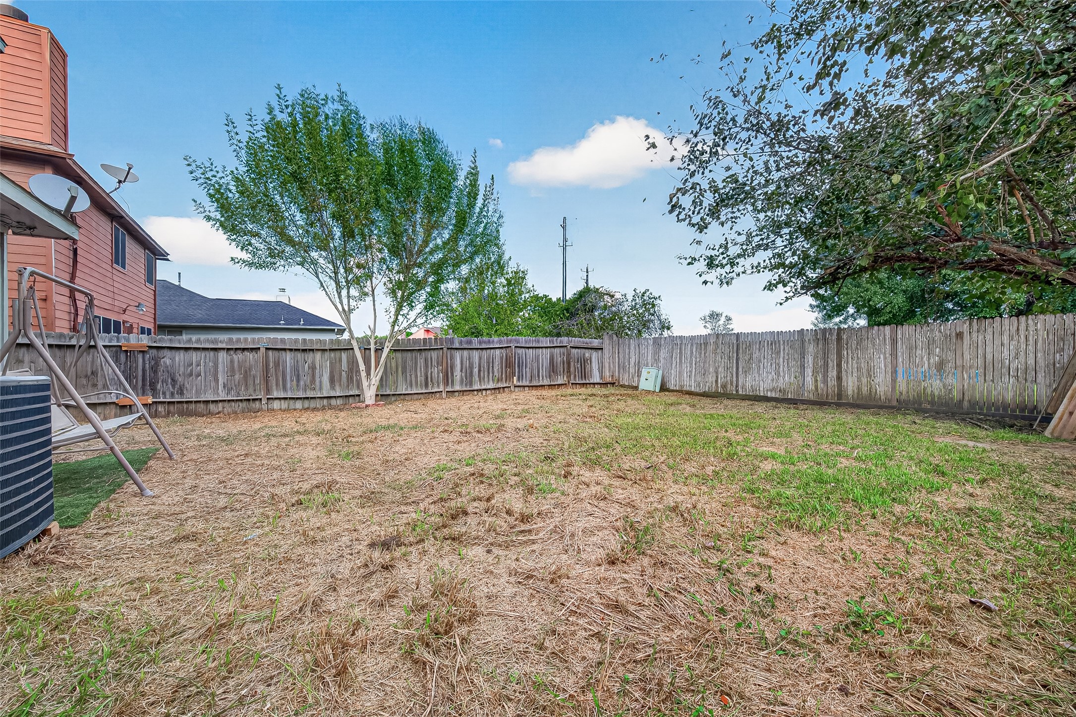 2019 Greenwest Drive Property Photo 9
