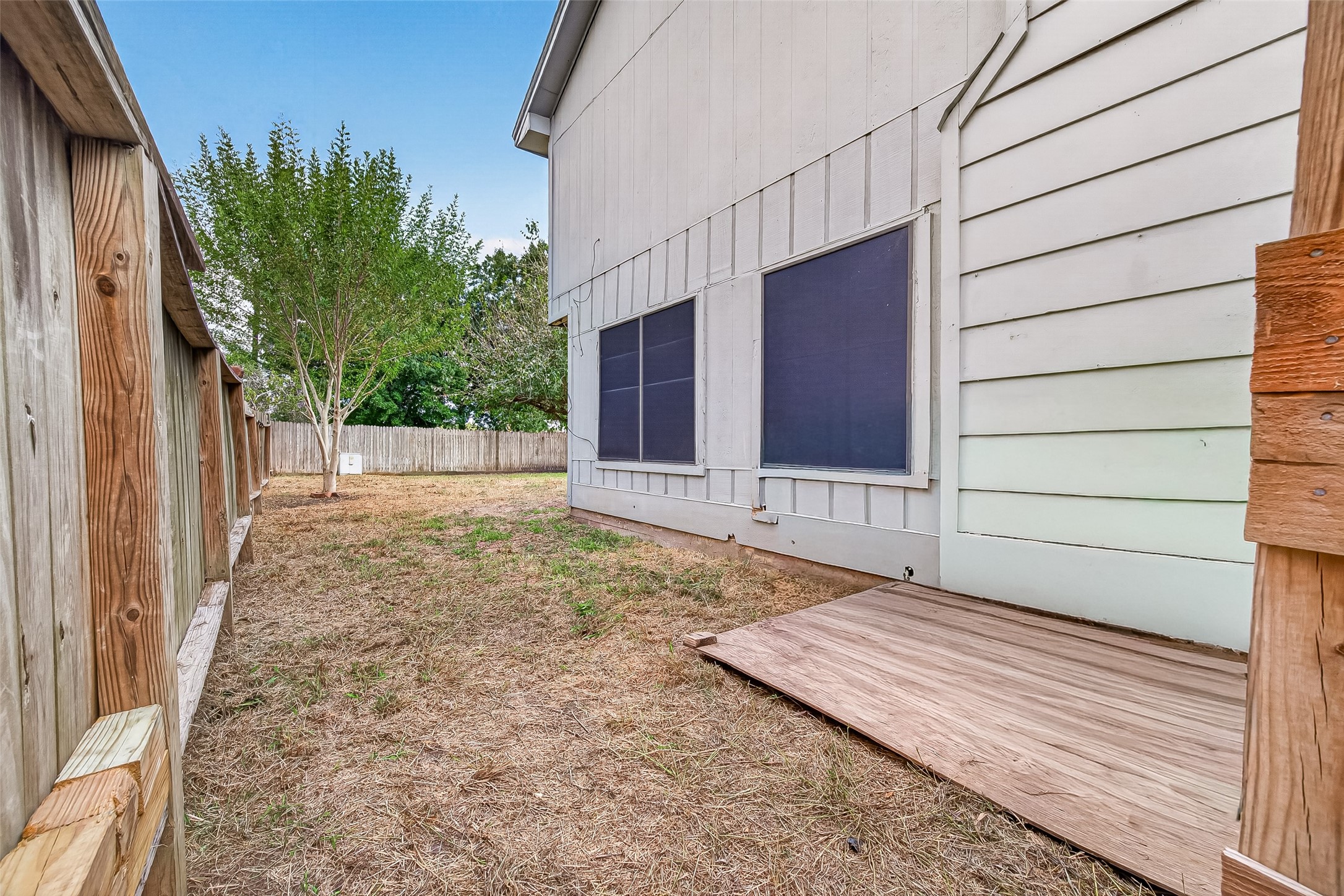 2019 Greenwest Drive Property Photo 10