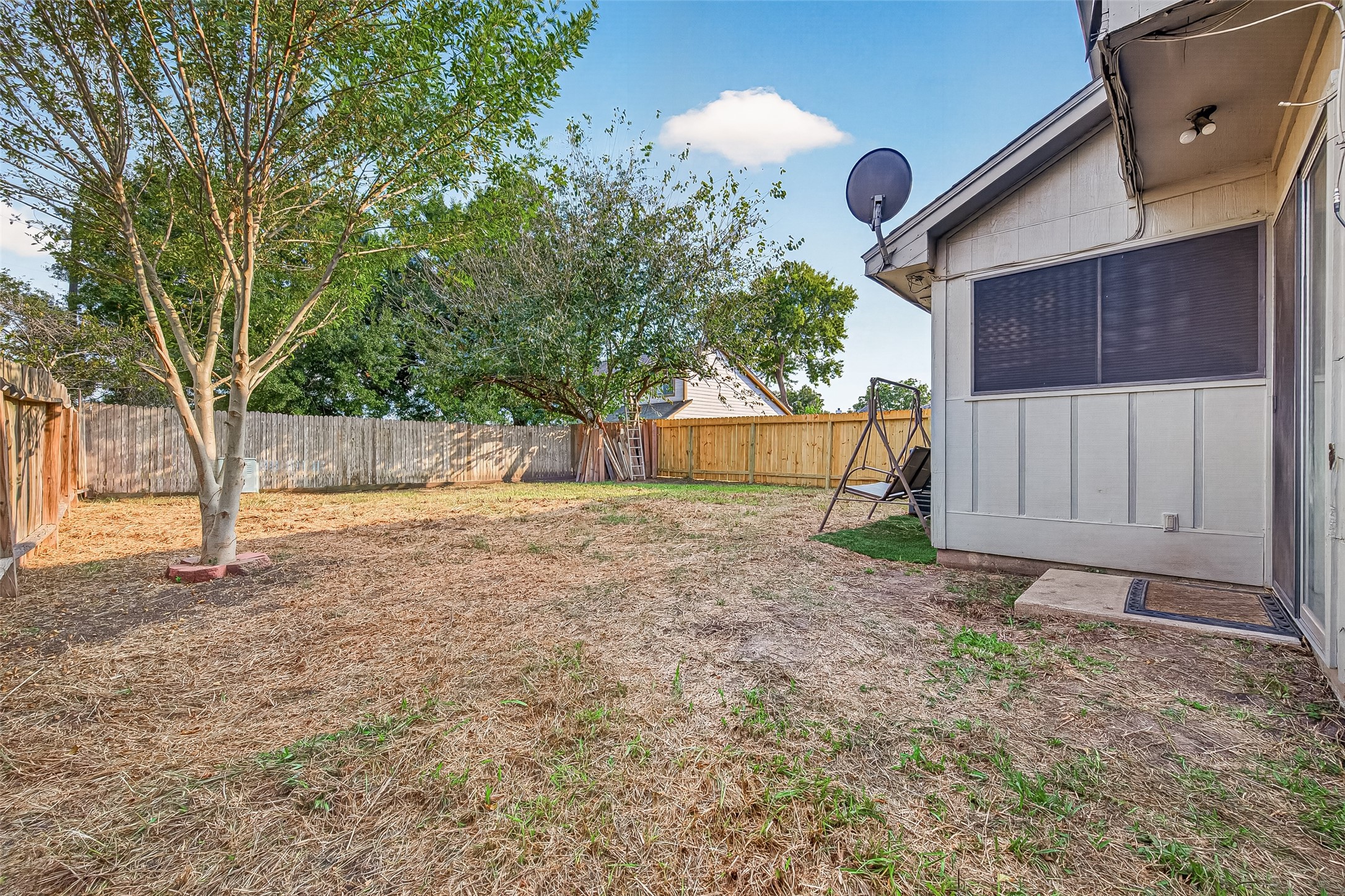 2019 Greenwest Drive Property Photo 11