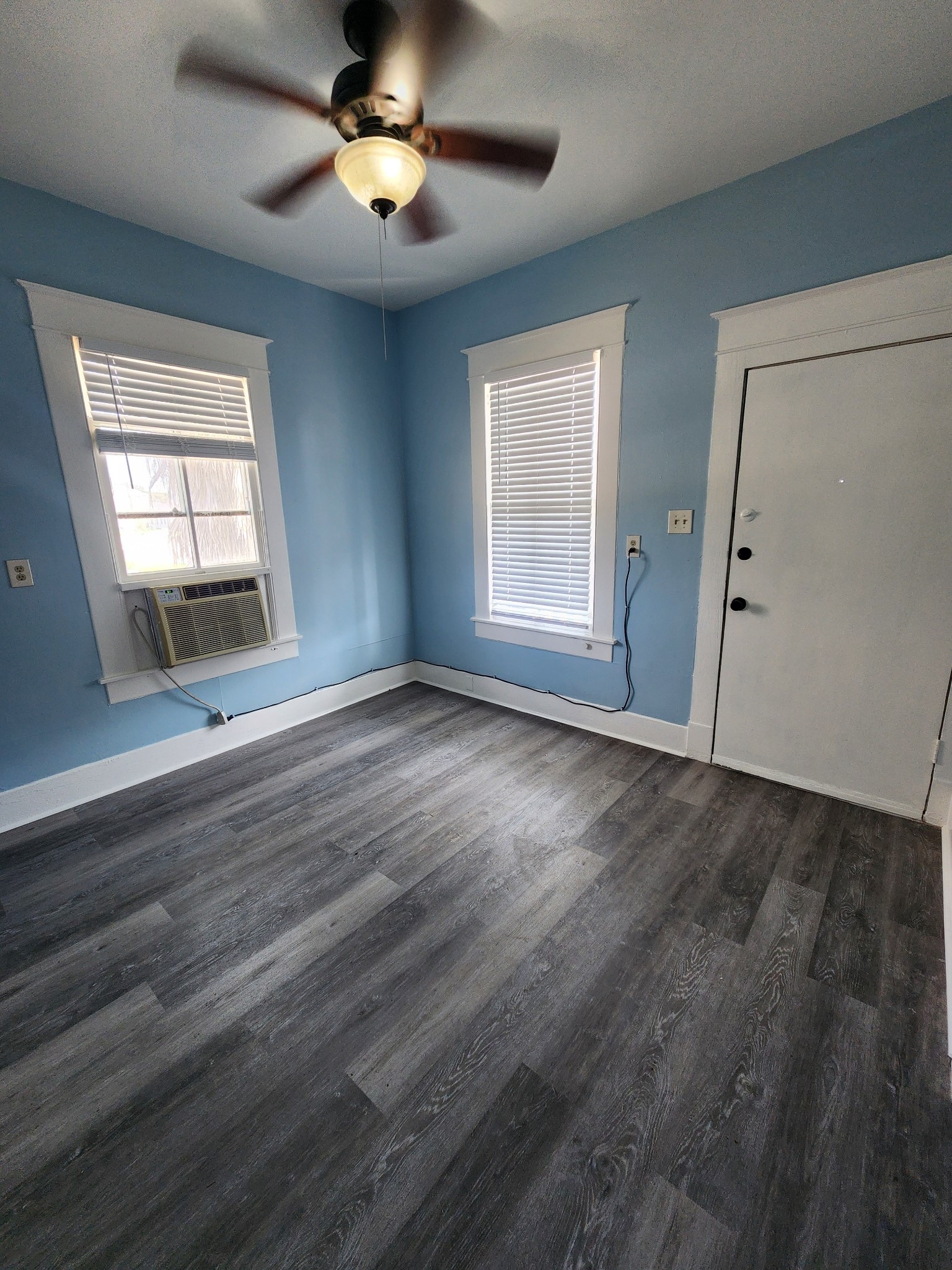 1601 40th Street Property Photo 6
