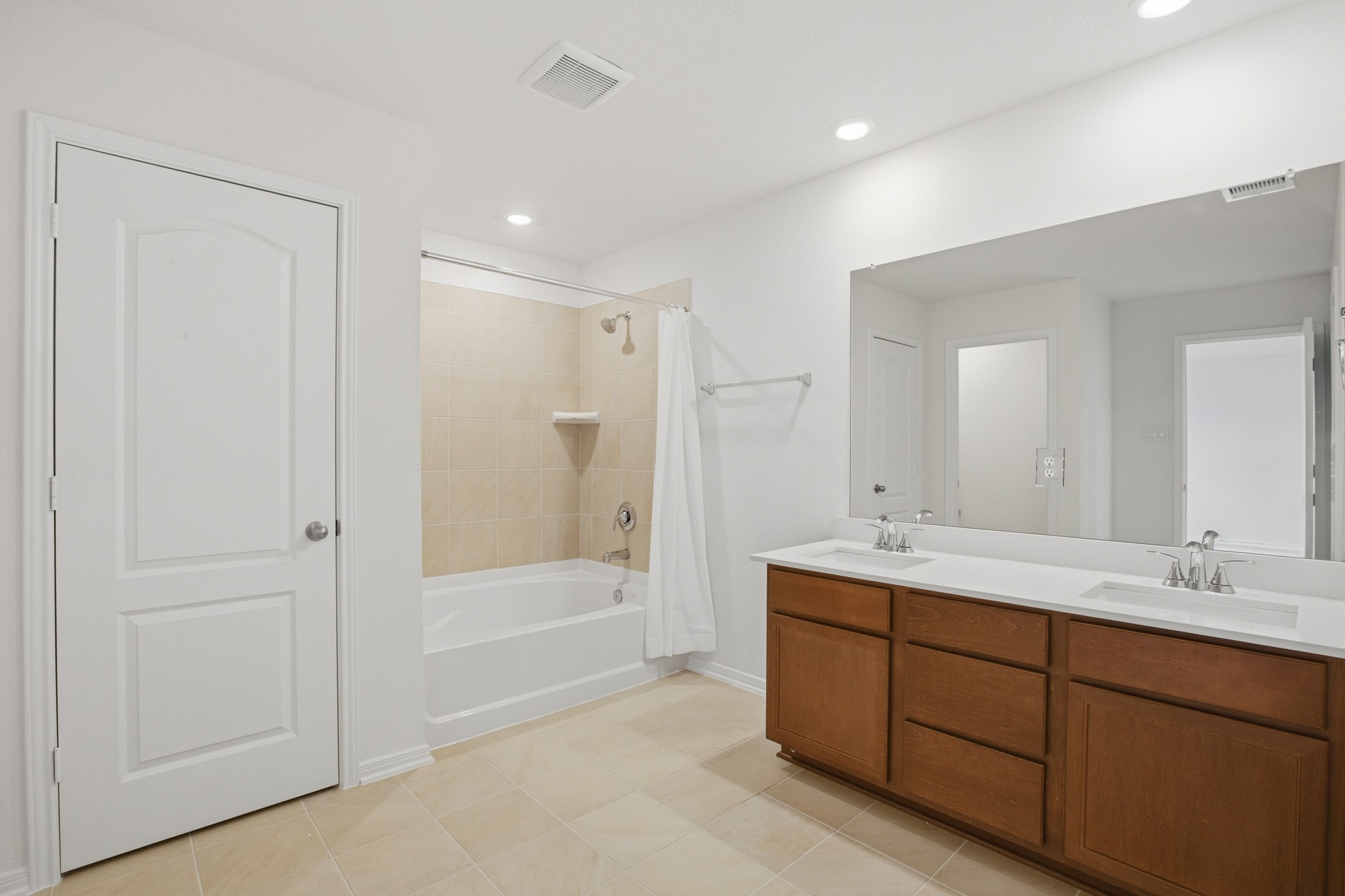 2816 Shimmer Edge Drive Property Photo 20
