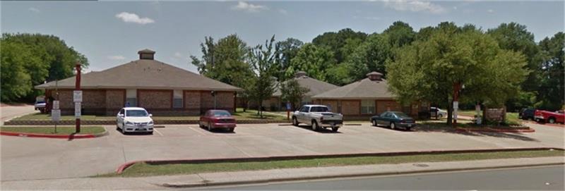 1500 E Marshall Avenue Property Photo 4