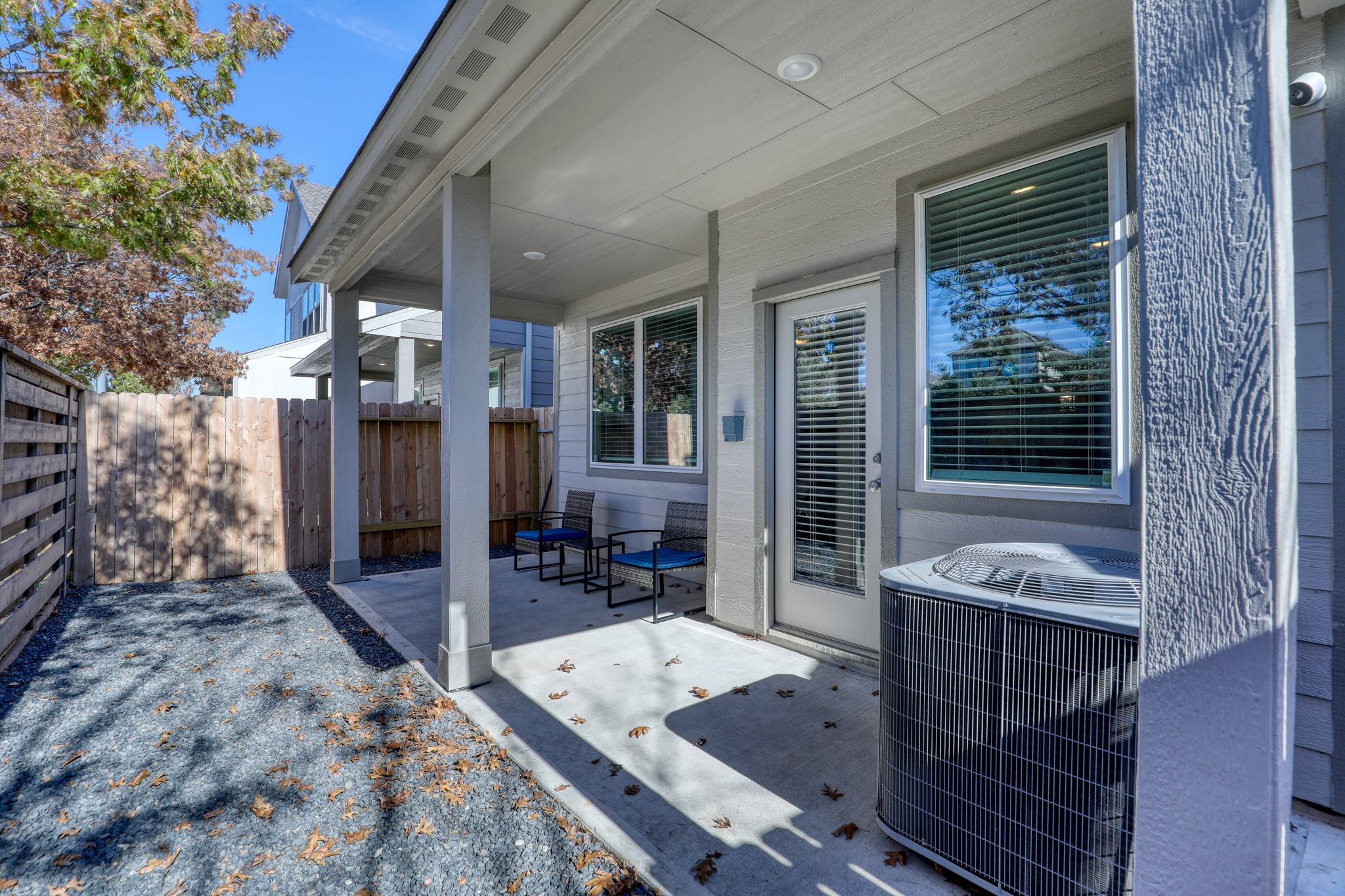 3110 Moontide Lane Property Photo 4