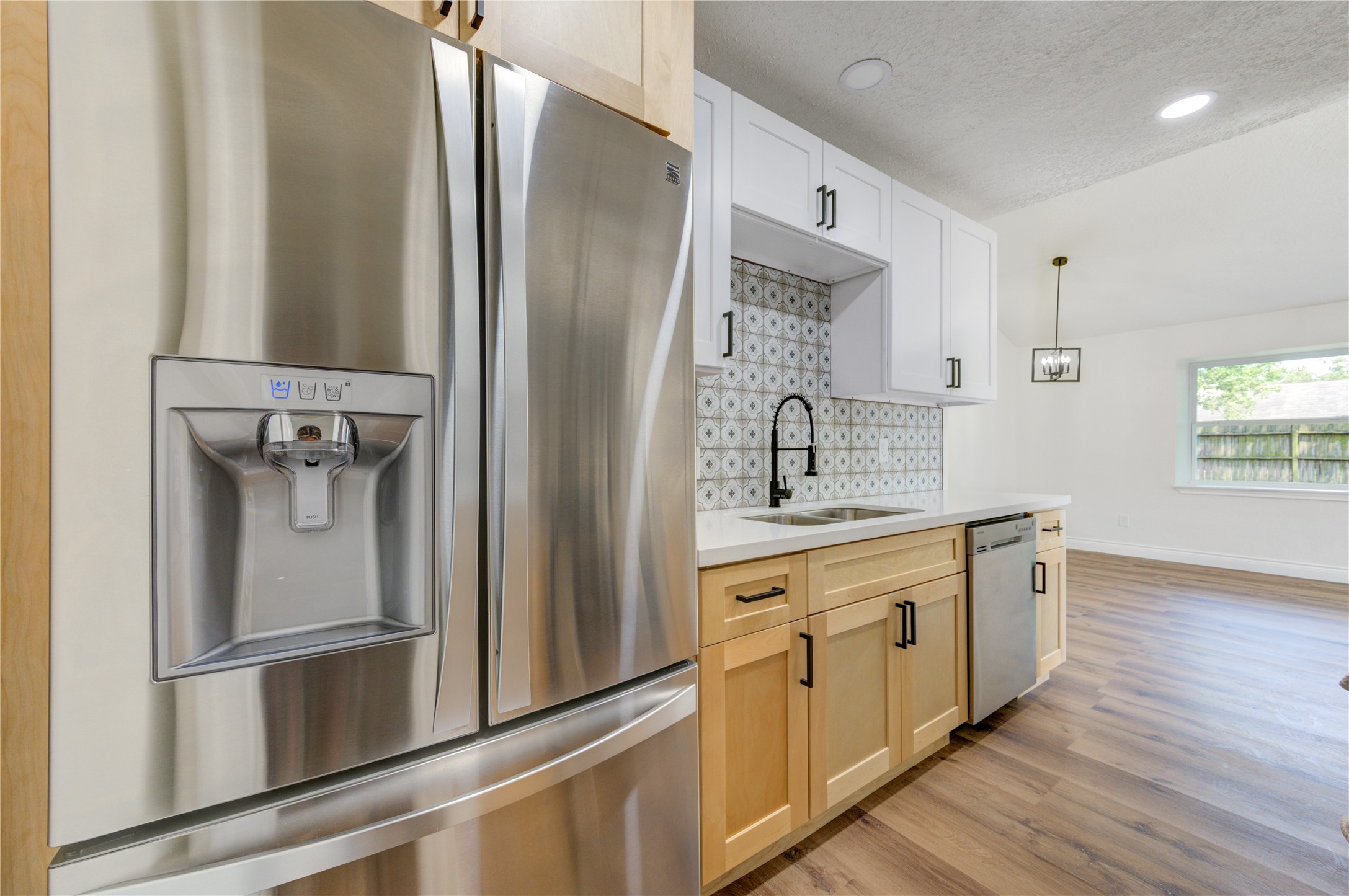 5002 Meadow Place Drive Property Photo 12