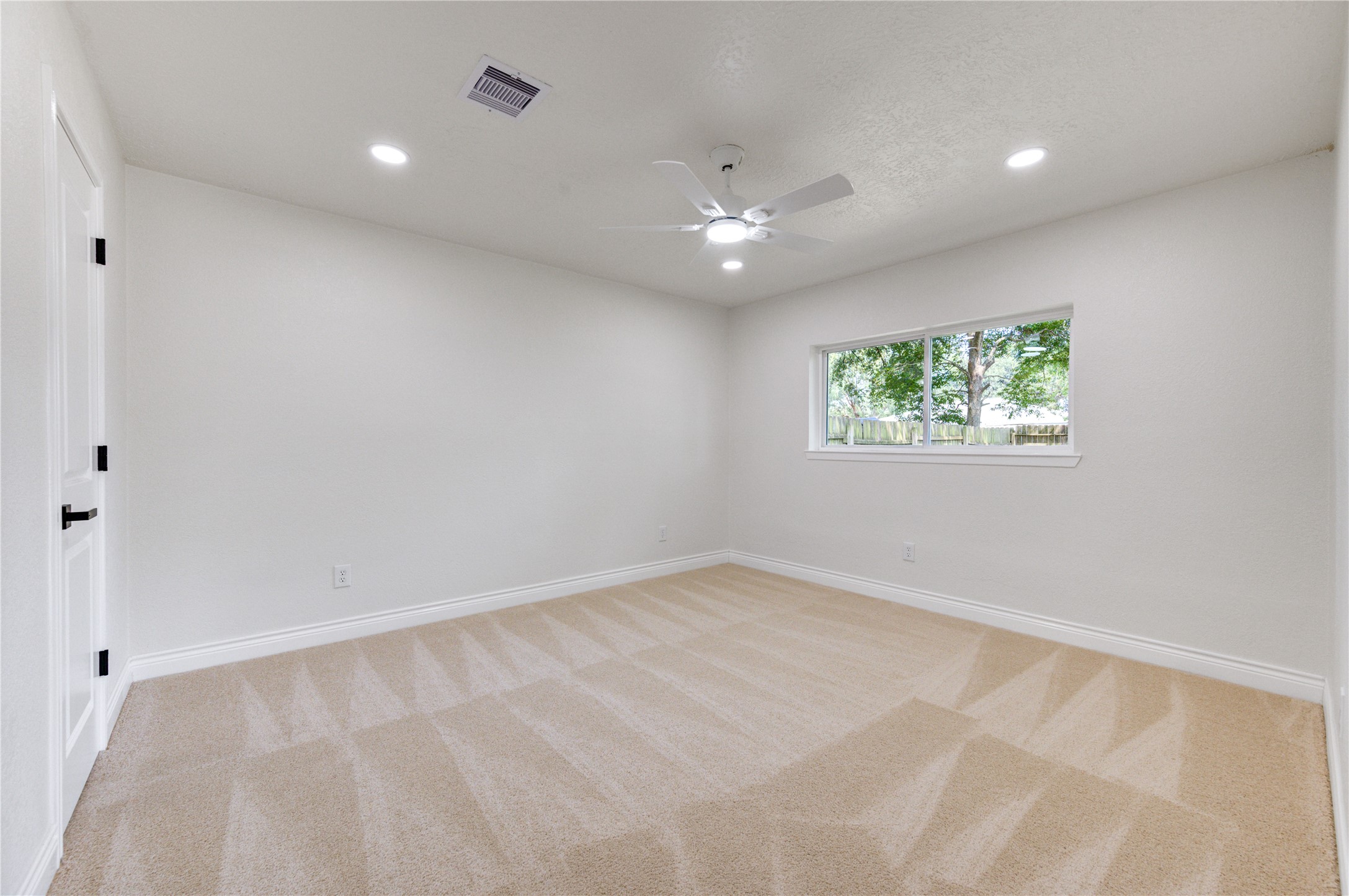 5002 Meadow Place Drive Property Photo 31