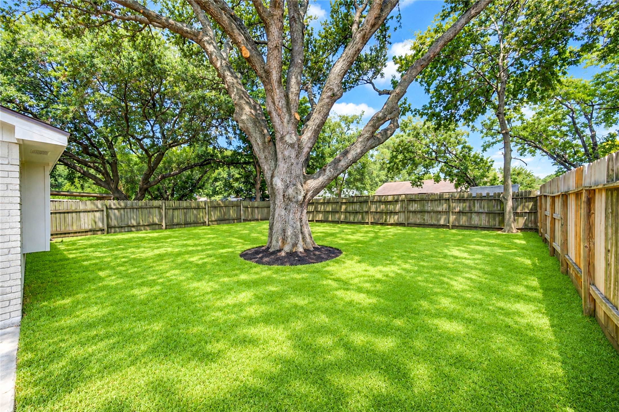 5002 Meadow Place Drive Property Photo 42