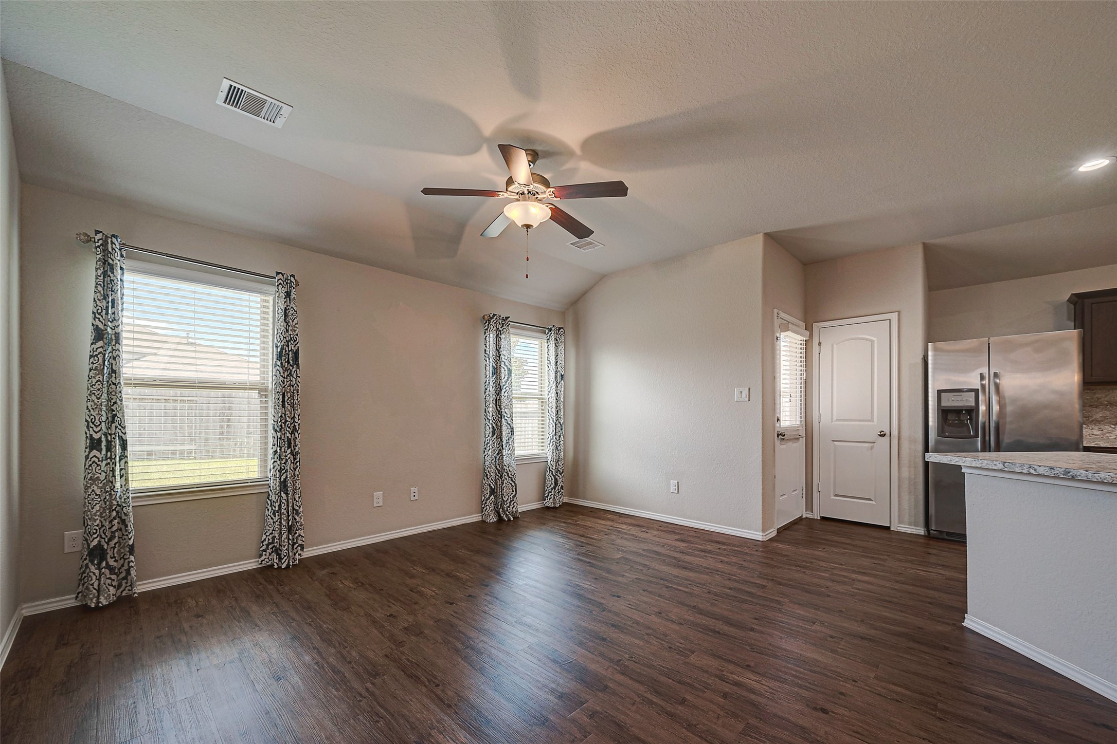 14004 Lake Crescent Drive Property Photo 15