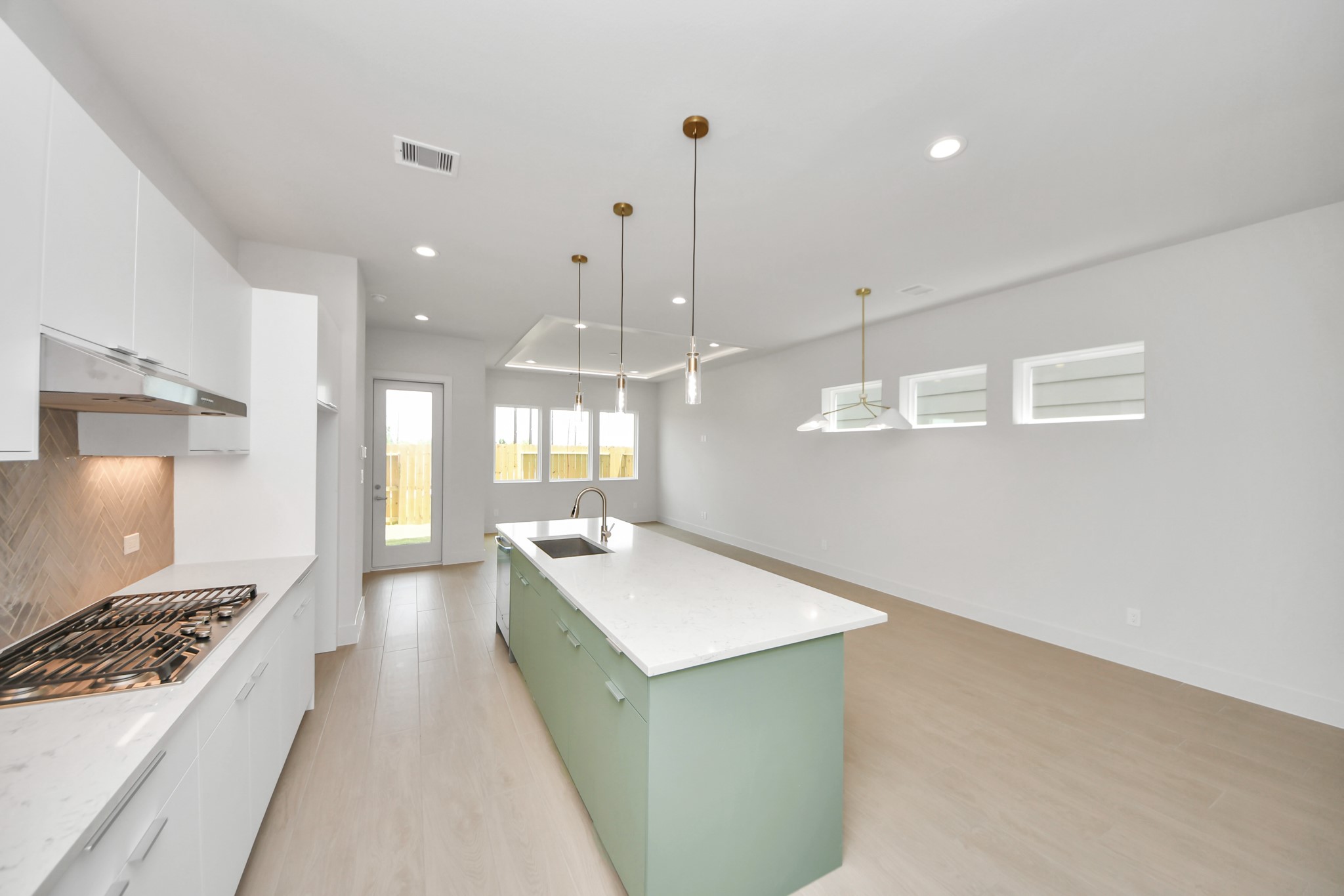 3003a Ventas Drive Property Photo 4