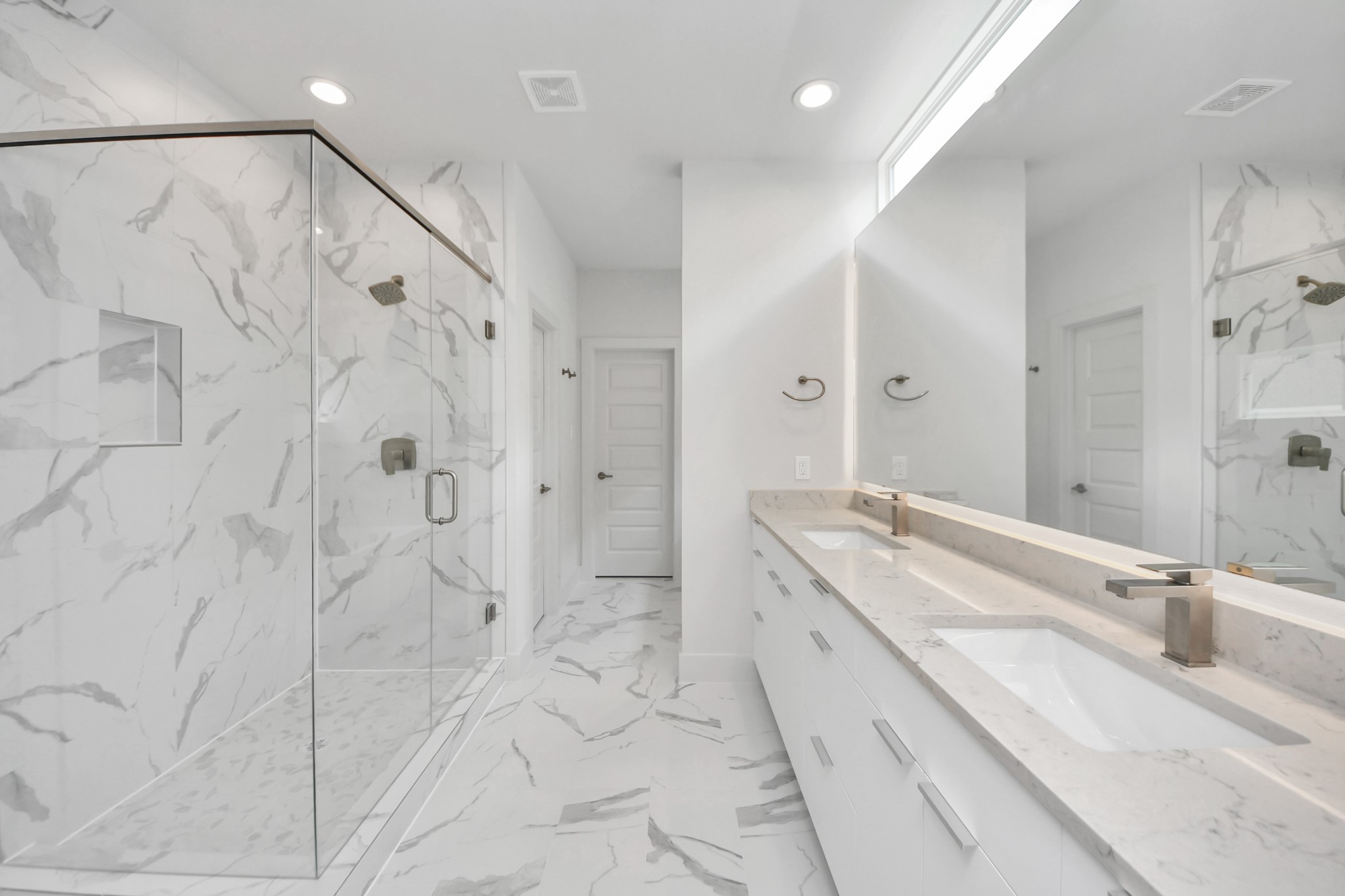 3003a Ventas Drive Property Photo 17