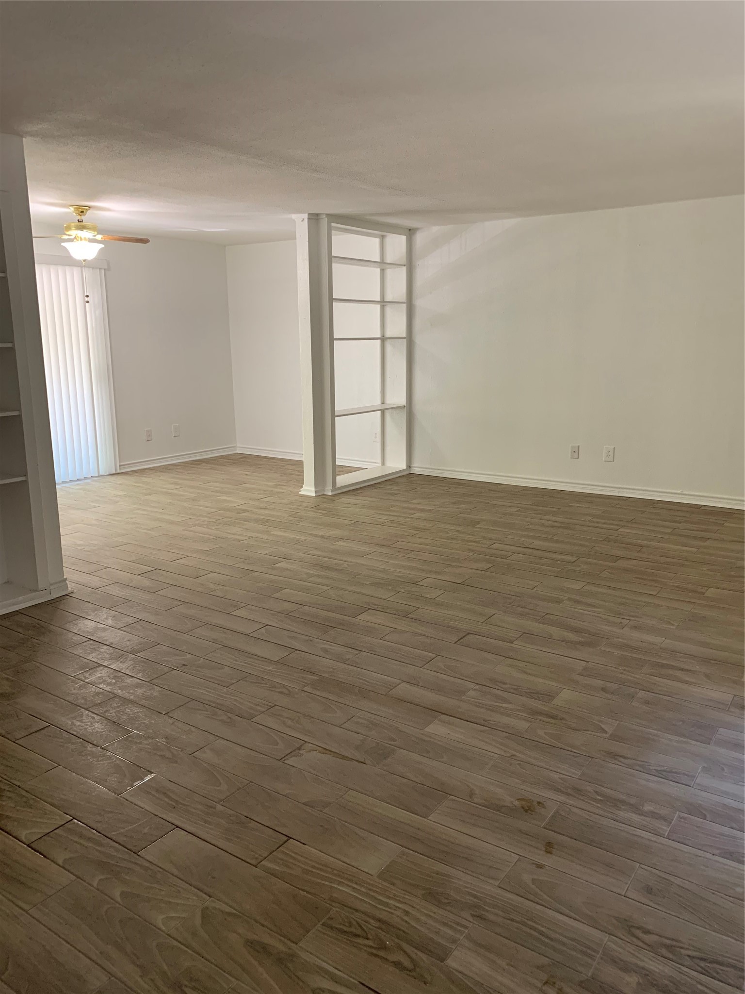 5625 Antoine Drive 1007 Property Photo 4
