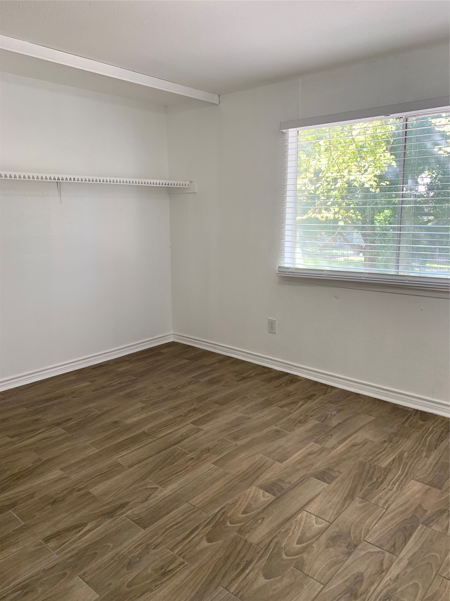 5625 Antoine Drive 1007 Property Photo 11