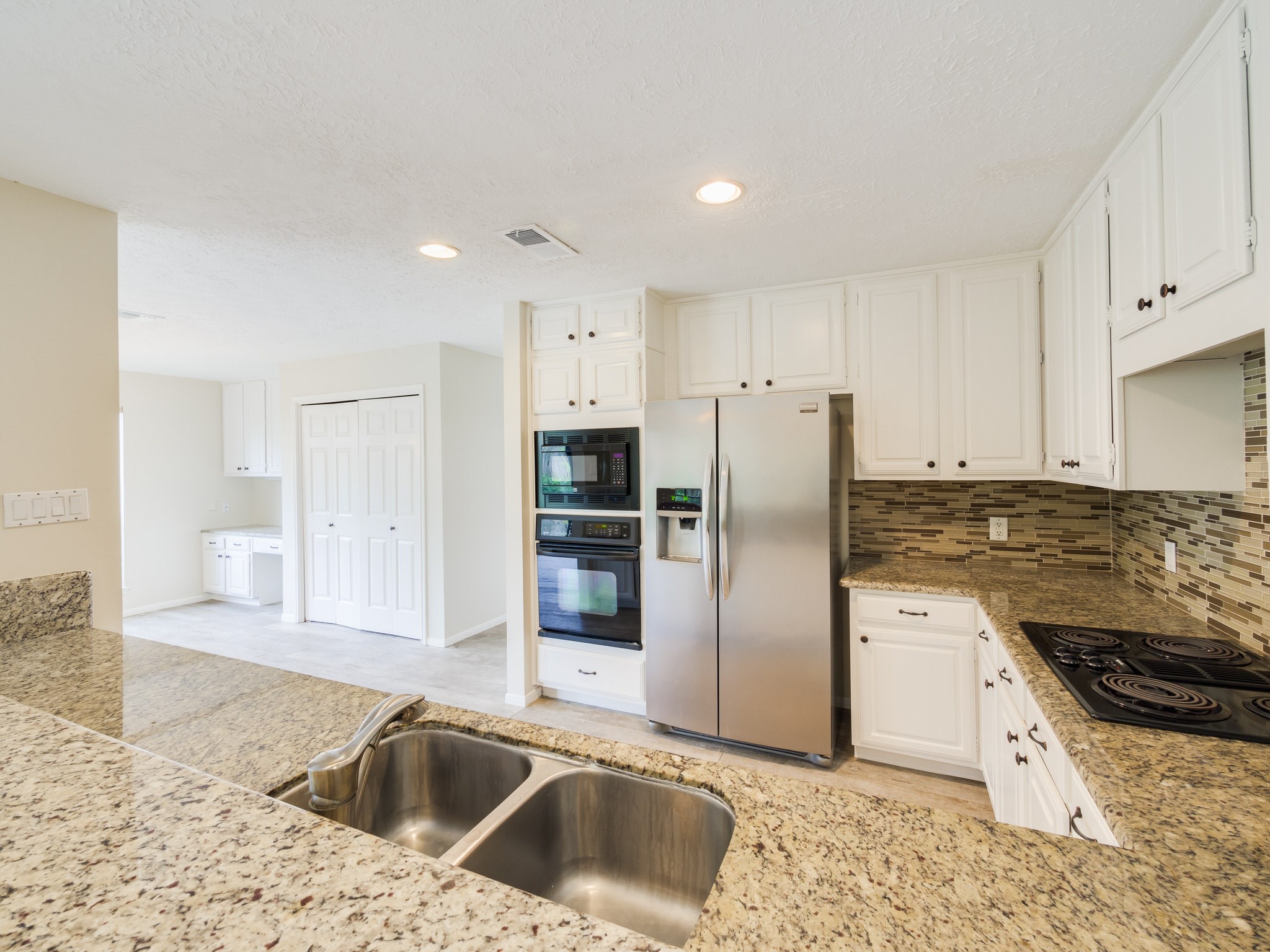 14214 Withersdale Drive Property Photo 10