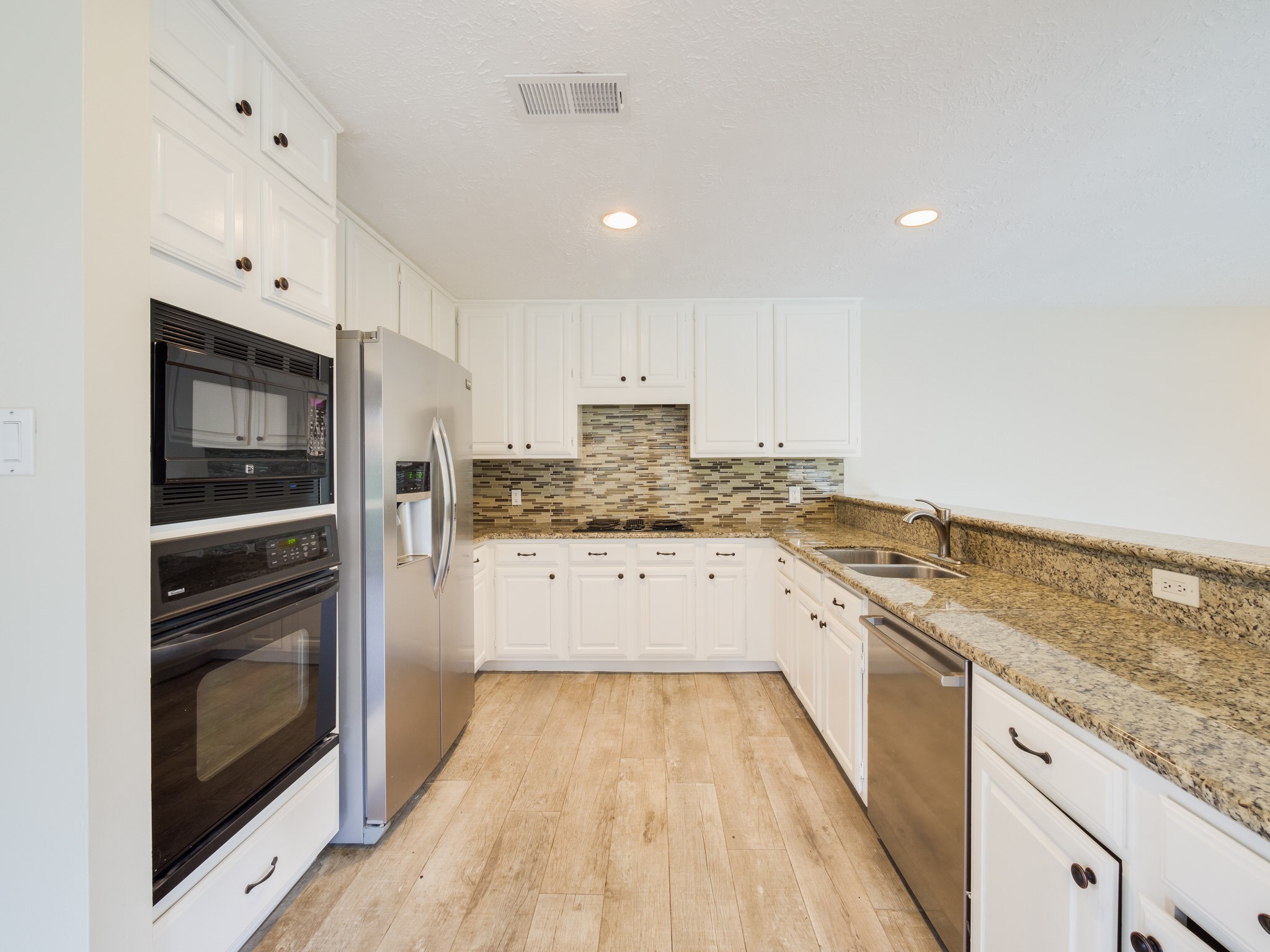 14214 Withersdale Drive Property Photo 11