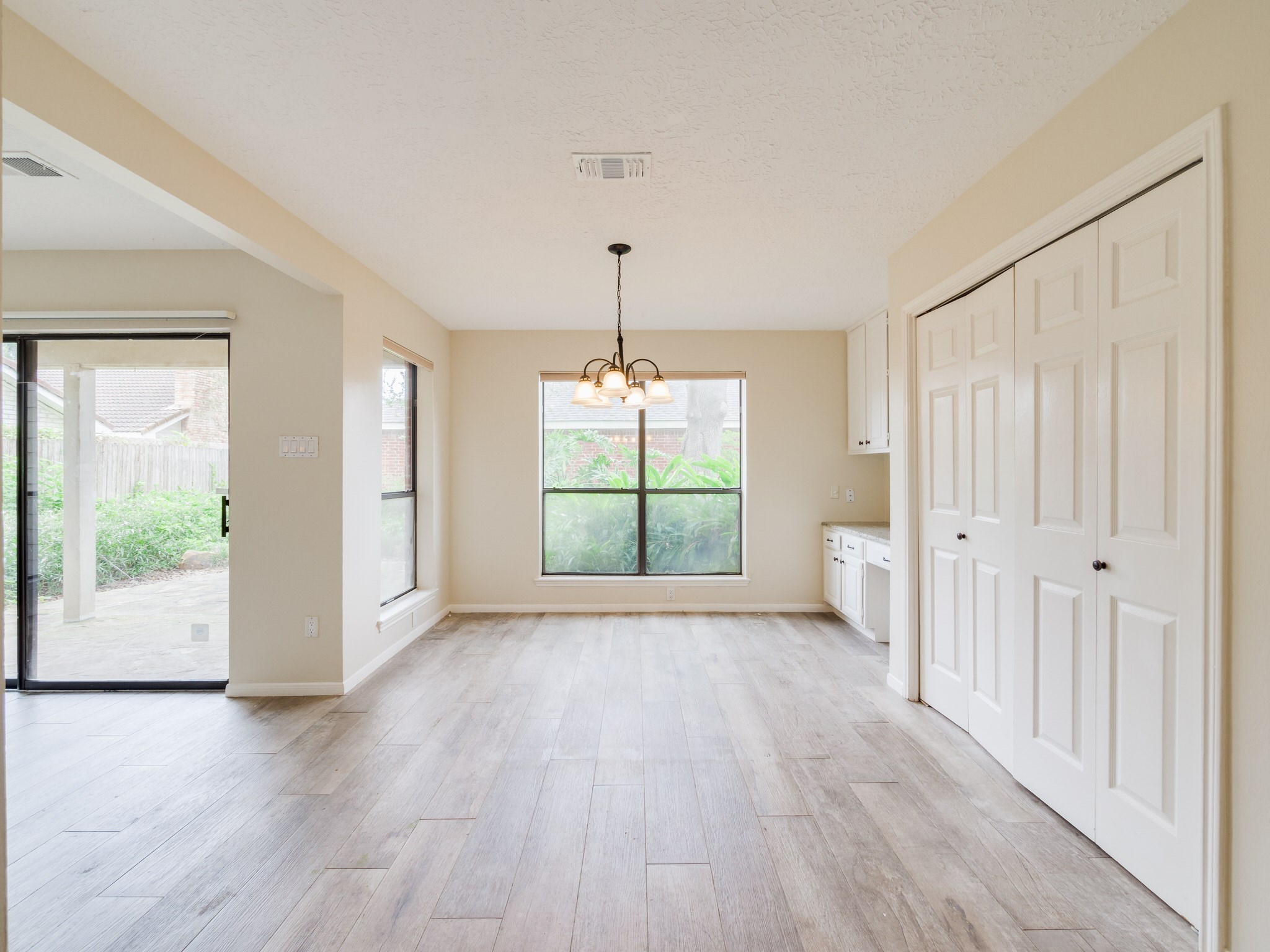 14214 Withersdale Drive Property Photo 12