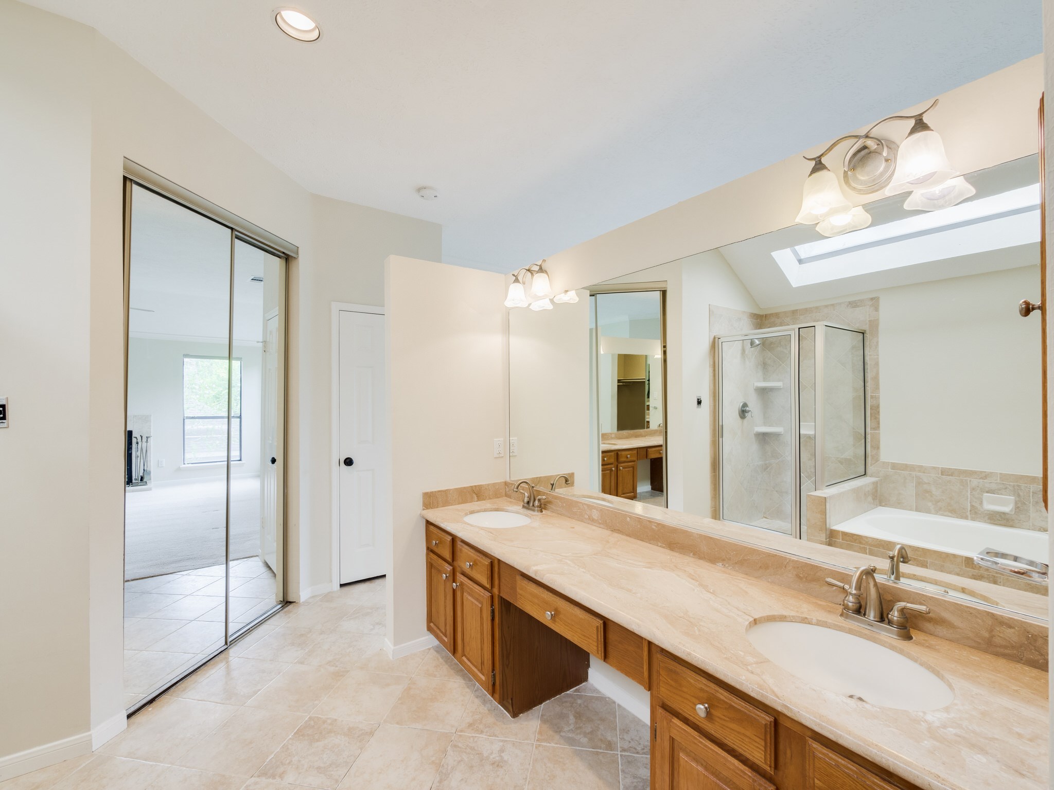 14214 Withersdale Drive Property Photo 16