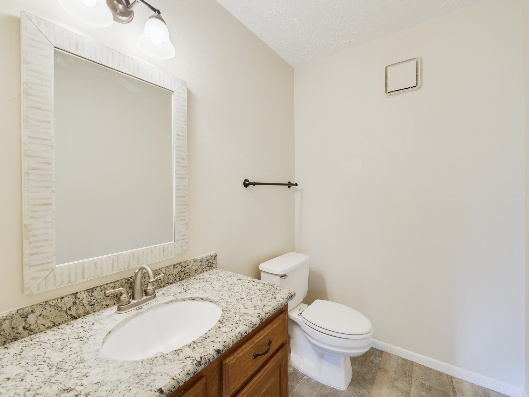 14214 Withersdale Drive Property Photo 18