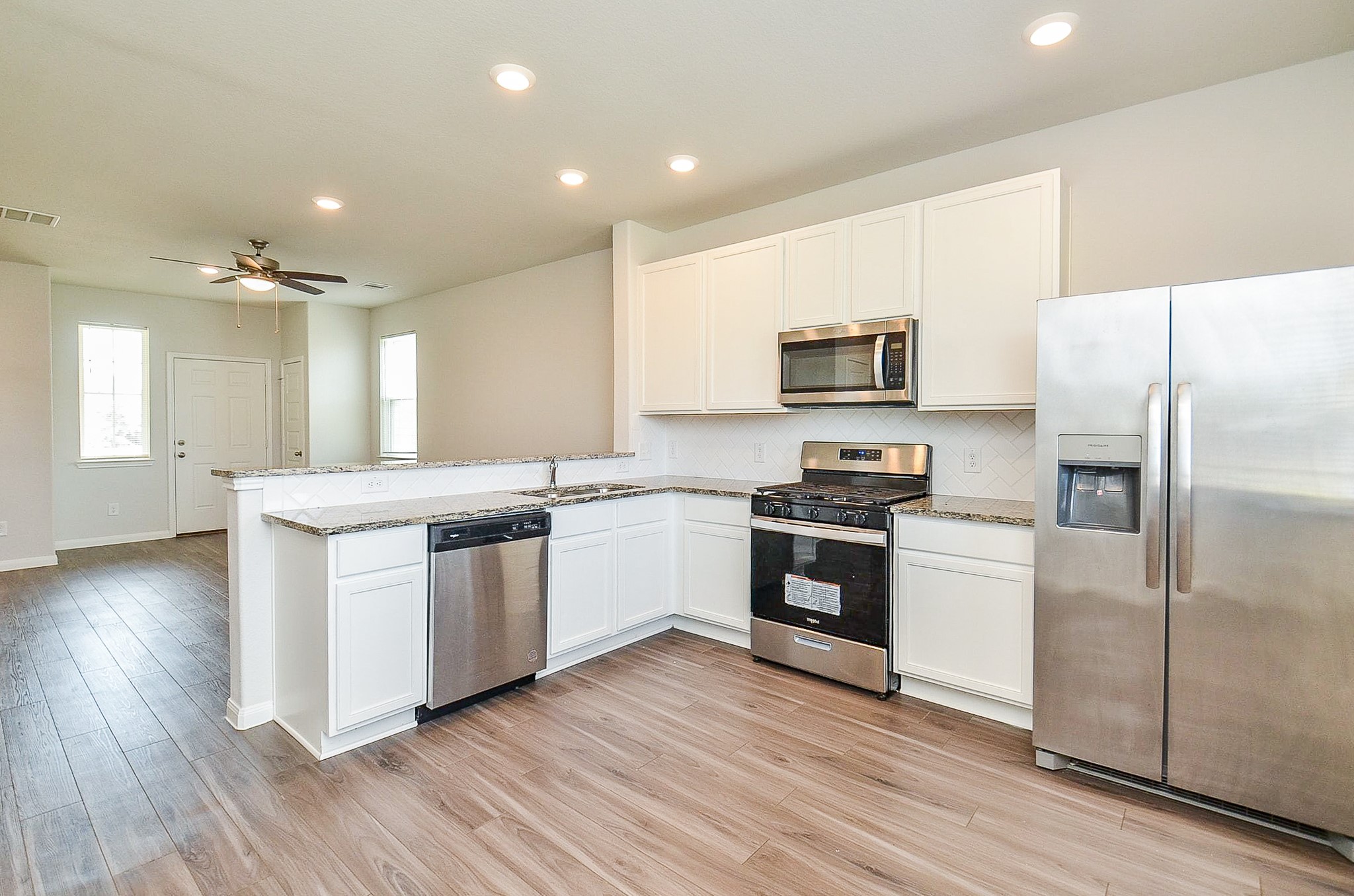 3911 Giorgio Pastel Place Property Photo 6