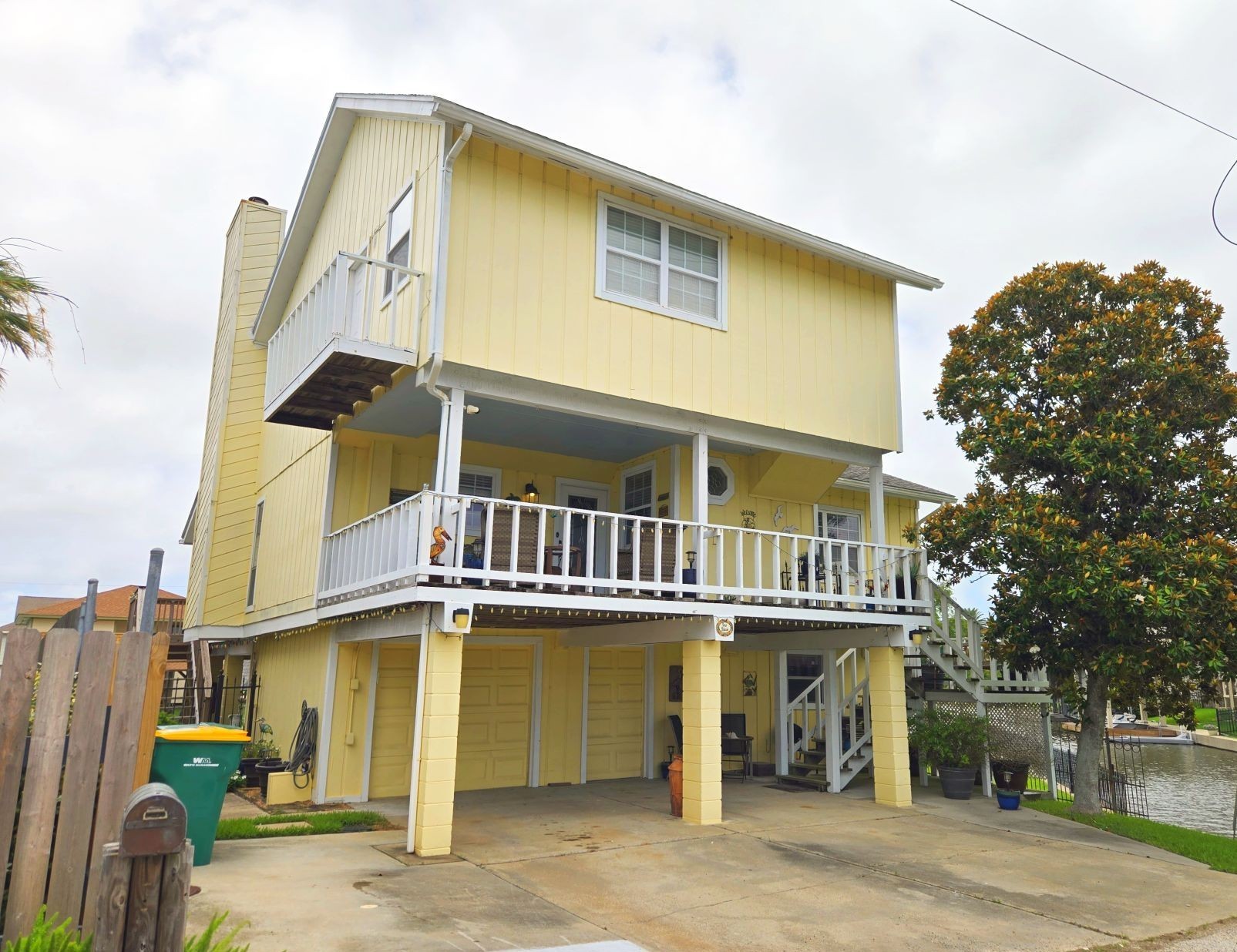 1 N Pelican Street Property Photo 3