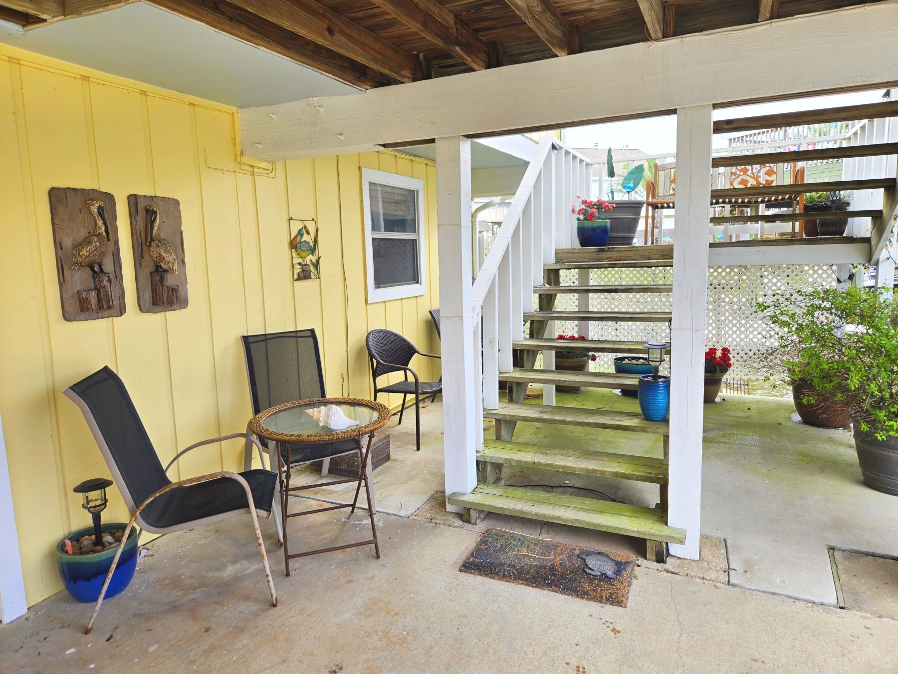 1 N Pelican Street Property Photo 4
