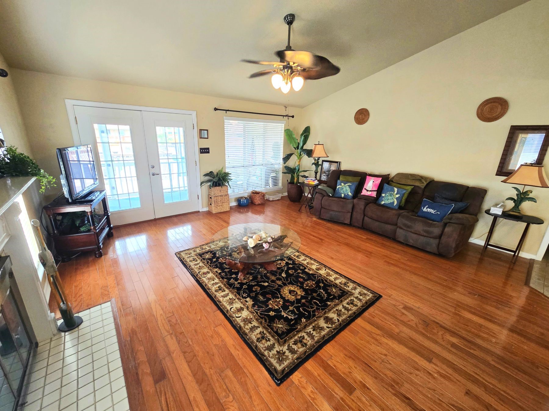 1 N Pelican Street Property Photo 16