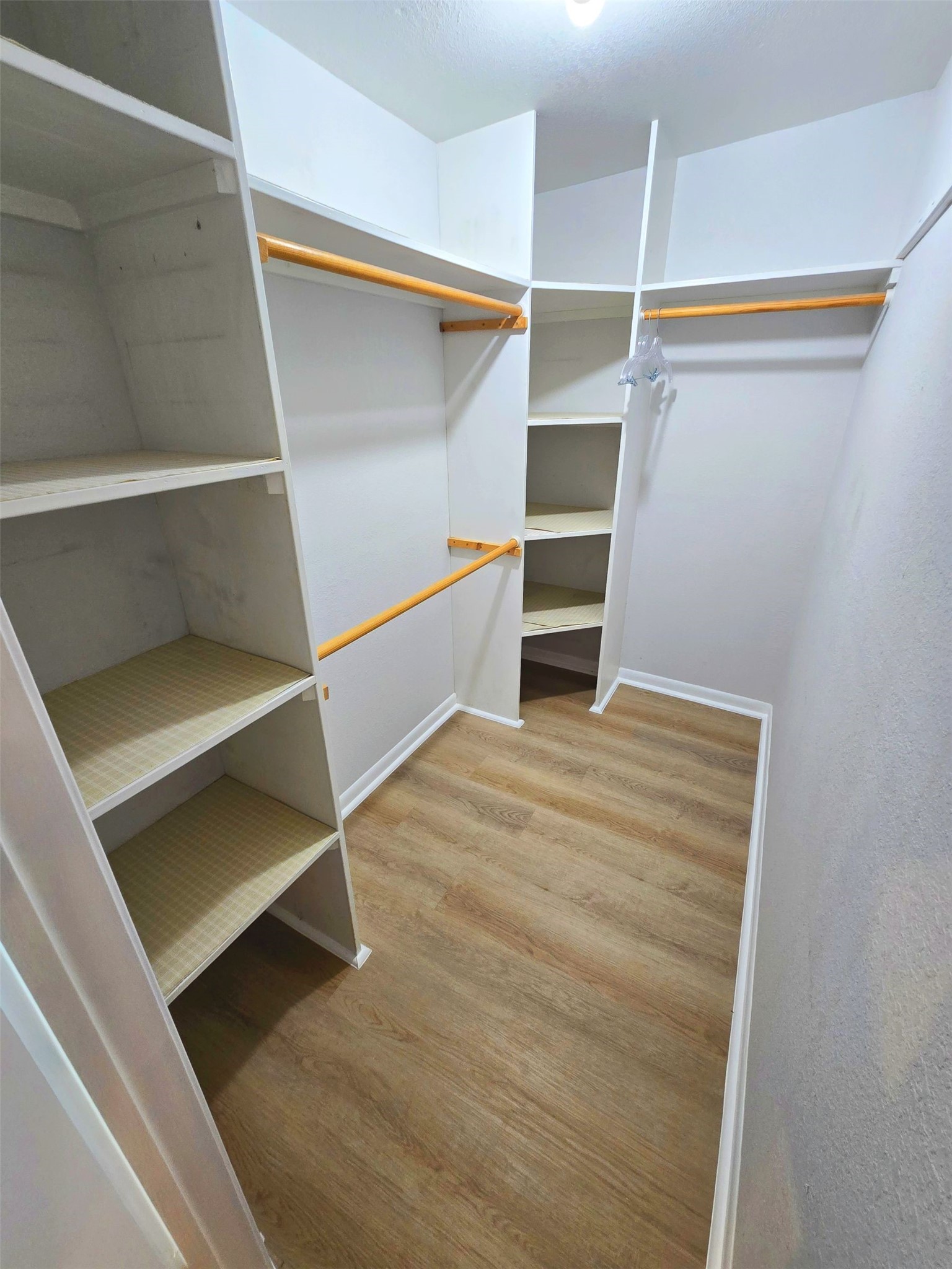 1 N Pelican Street Property Photo 24