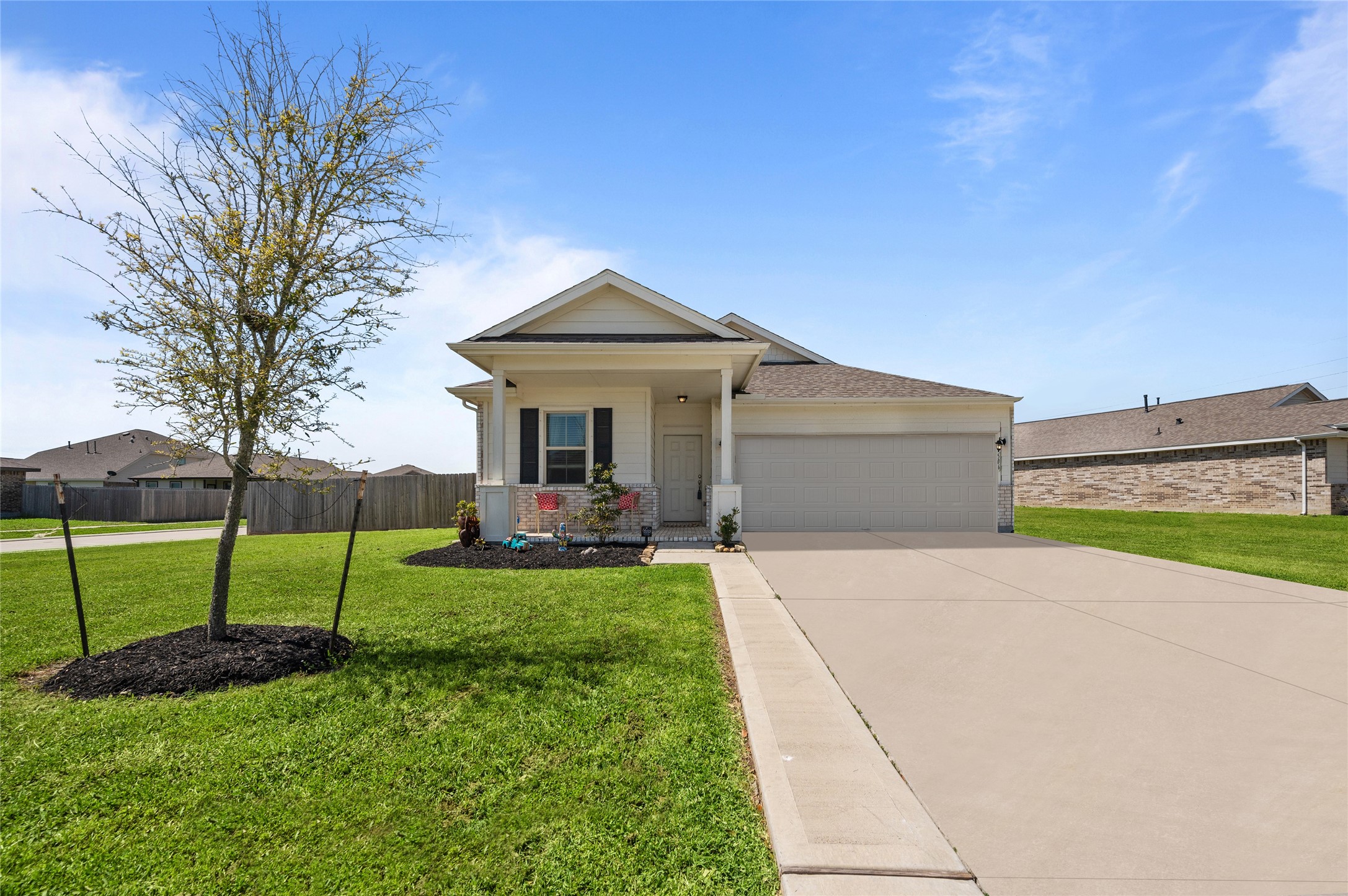6- Barbers Hill Real Estate Listings Main Image